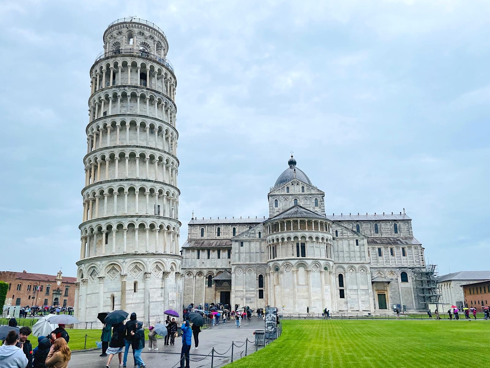 Pisa torre e duomo.jpeg