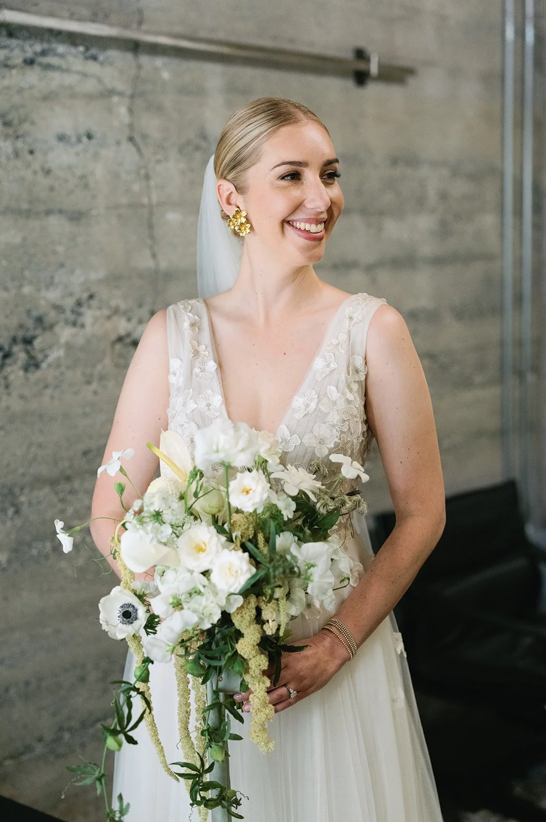 Lindsey&Kelvin-GettingReadyBride-38_websize.jpg