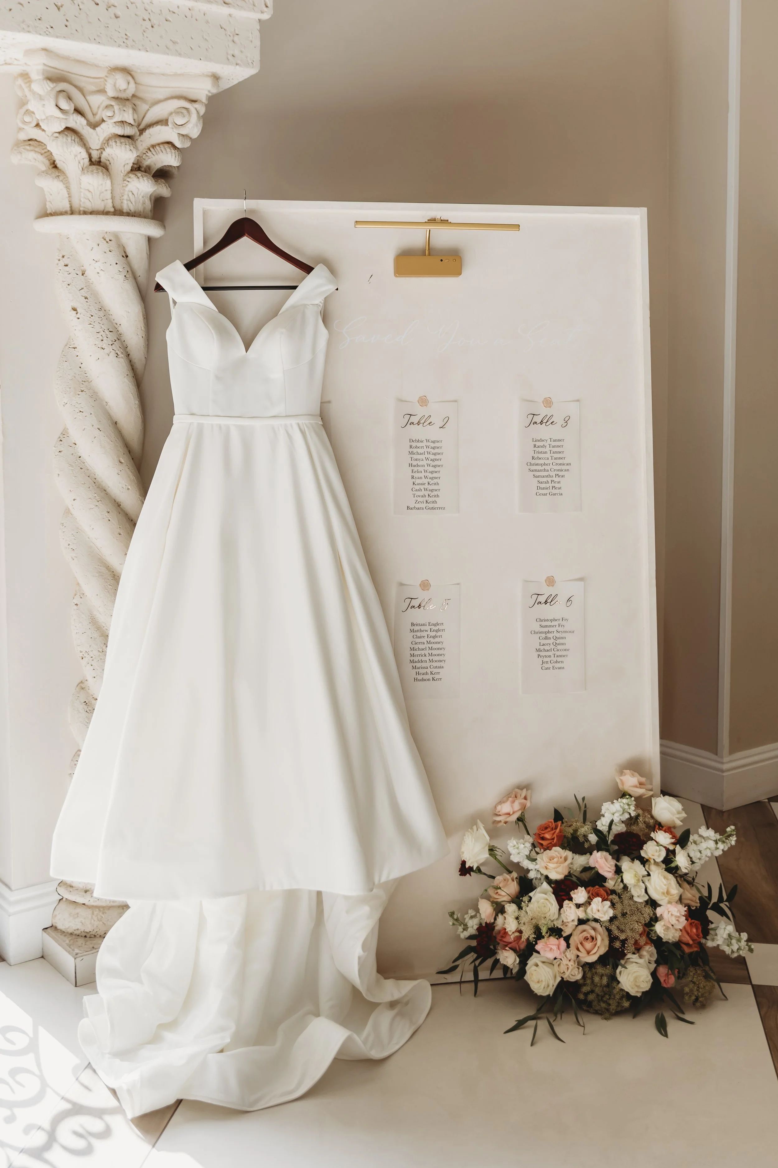 Melissa and Taylor Sneaks-5.jpeg