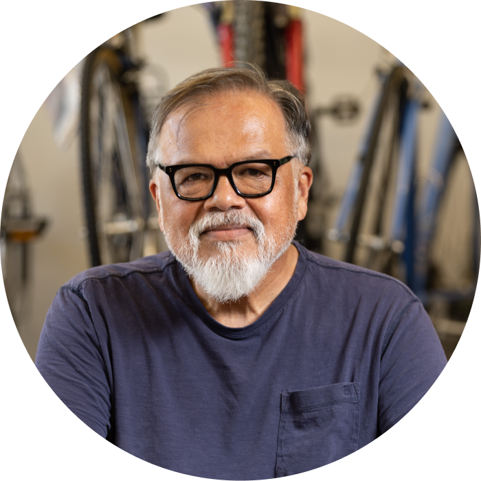 Tim Meraz, Volunteer