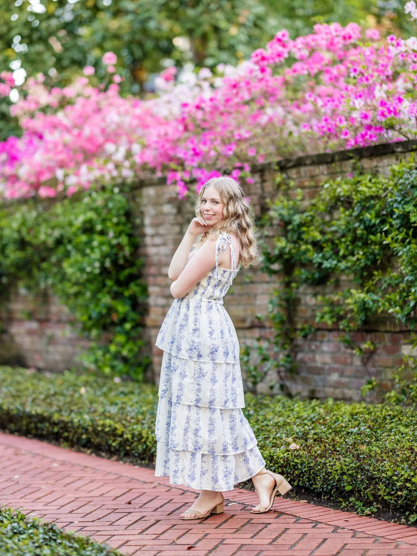 I&rsquo;ll never get over senior sessions in Spring 🤍🌸🤍 

______

Photographers in Katy 
Katy Texas photographer 
Senior pictures Katy