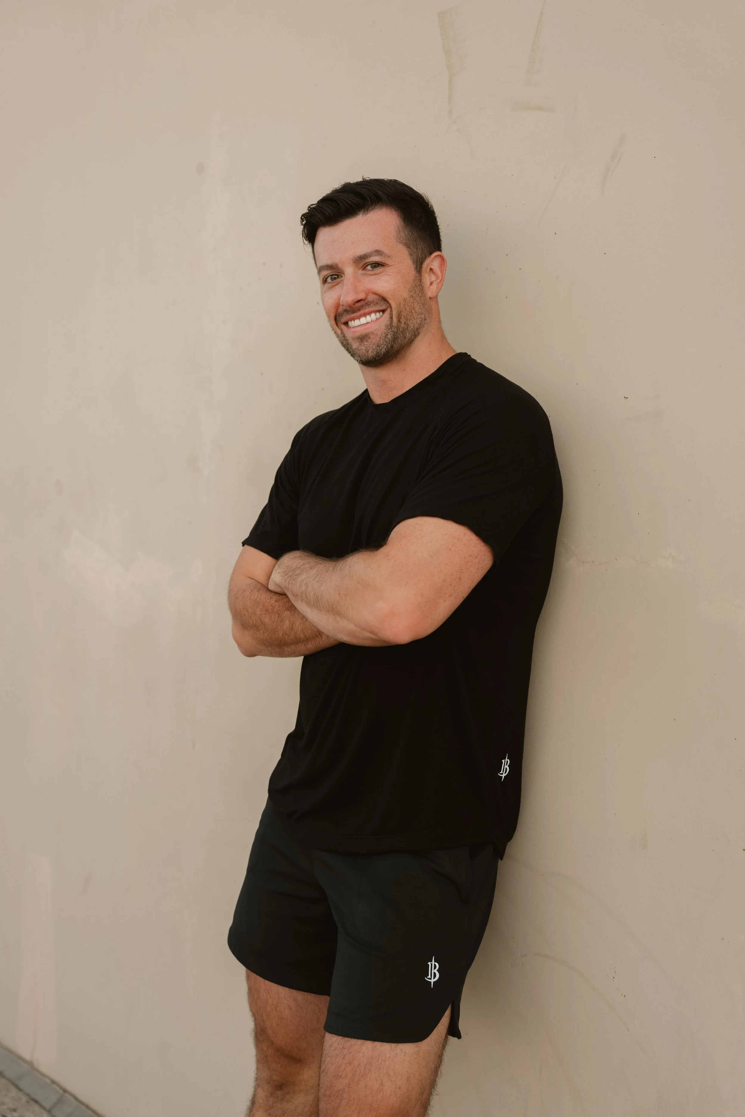 Iron + Bone Resurgence Short in black — men's athletic performance shorts