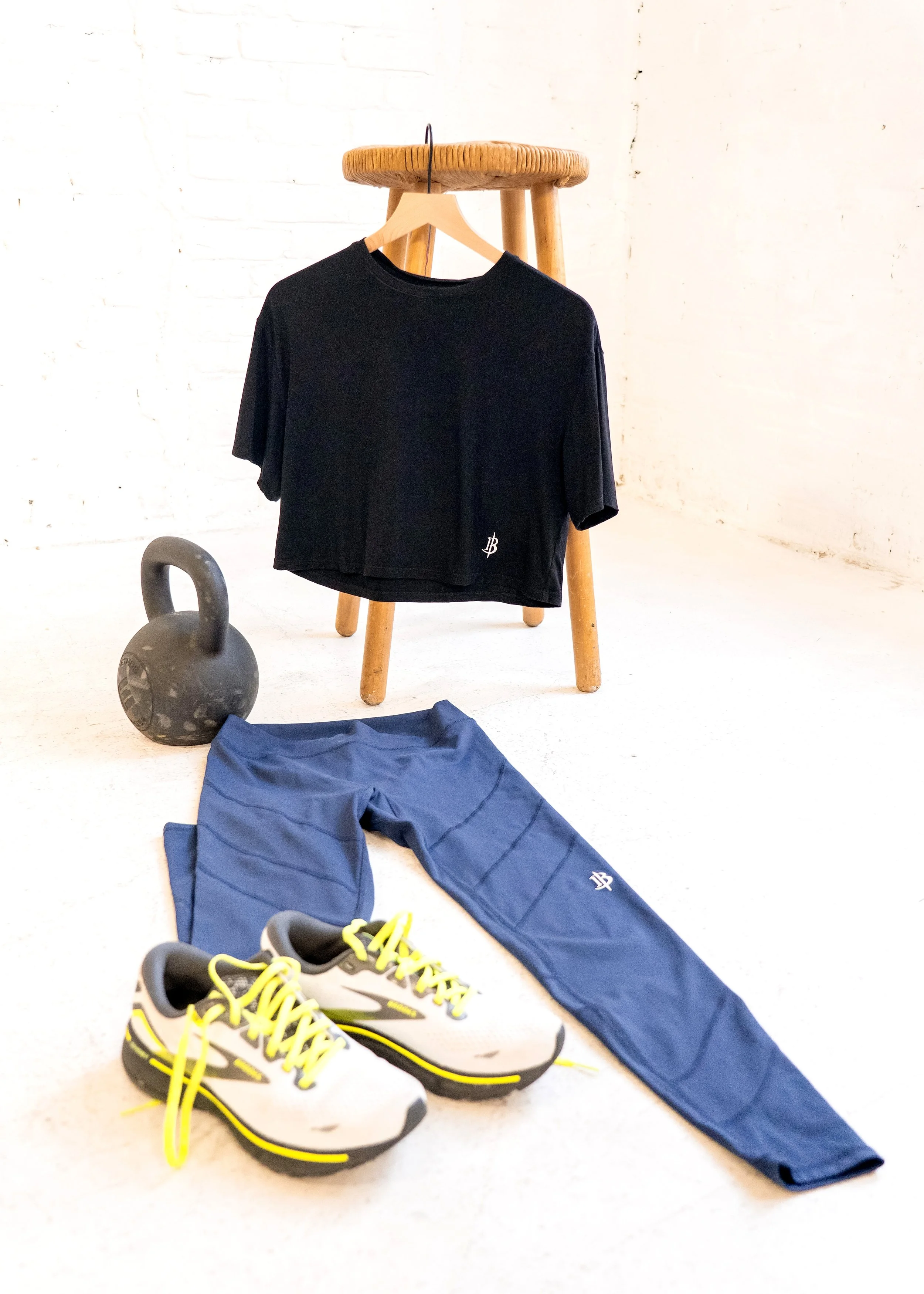 Iron_and_Bone_athletic_apparel_tee_leggings