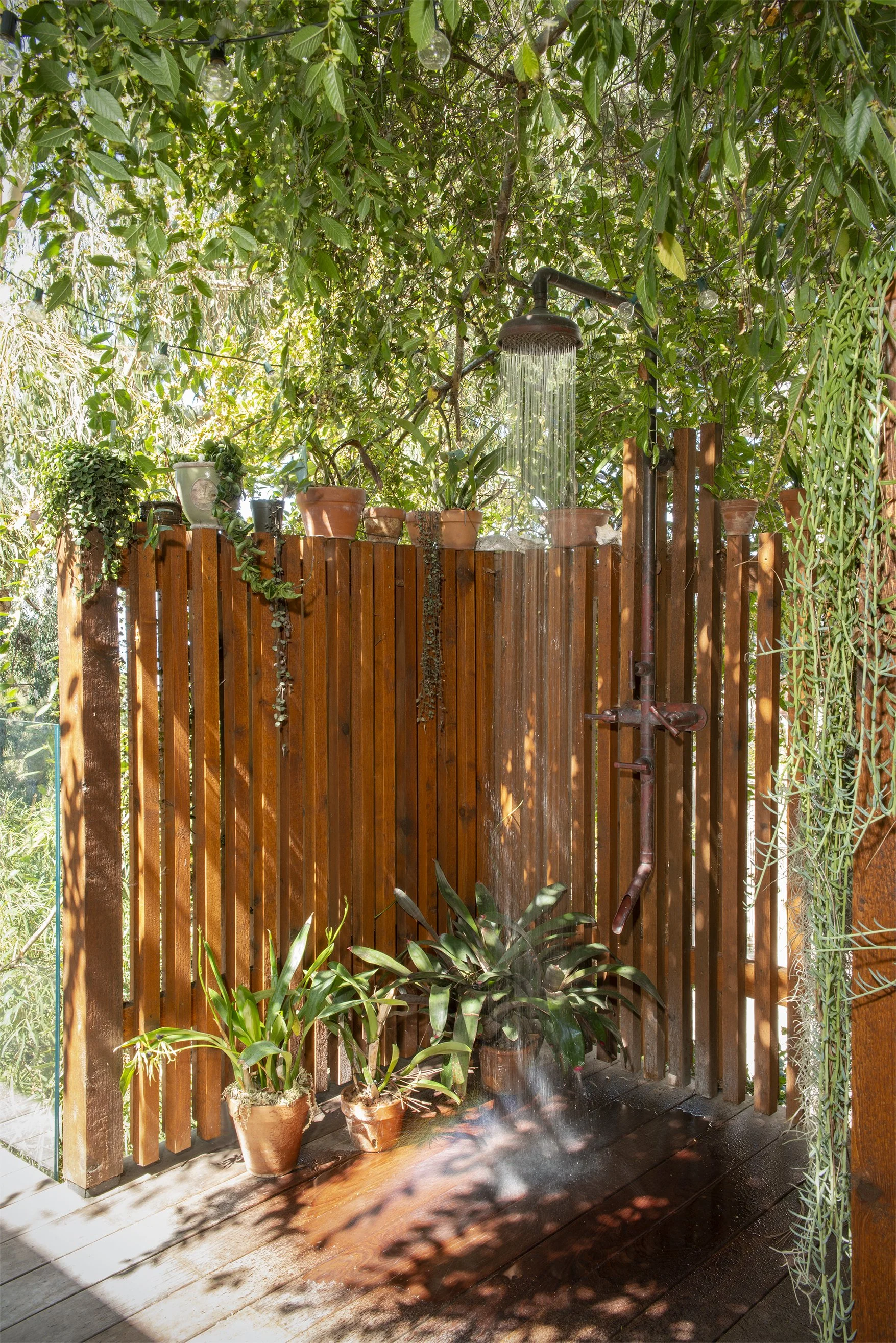 DCAP_GLA_Del Mar_Landscaping_Outdoor Shower.jpg