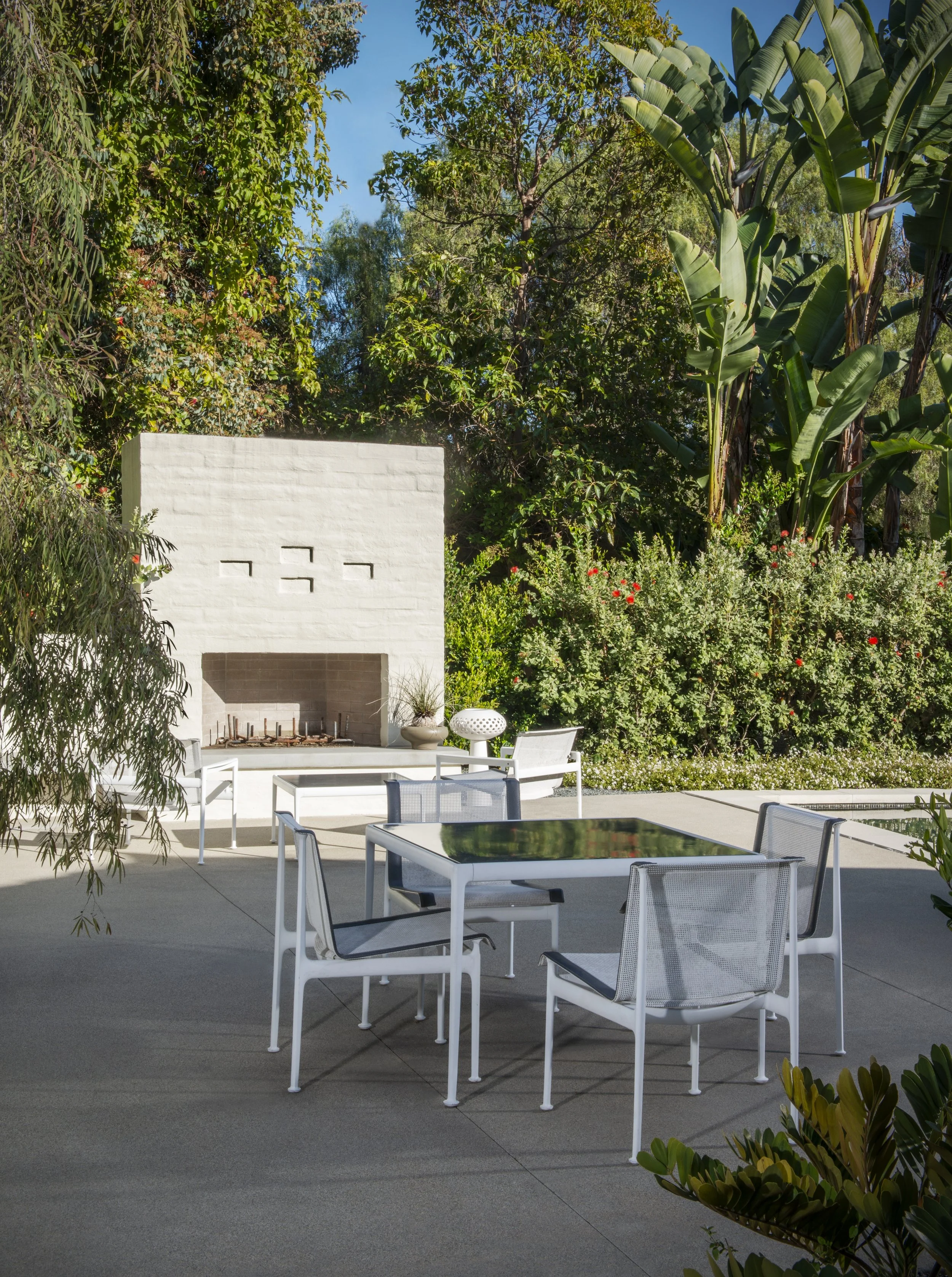 DCP_Outdoor Furniture Book_Belyea Collection_Schultz Set_Fireplace.jpg