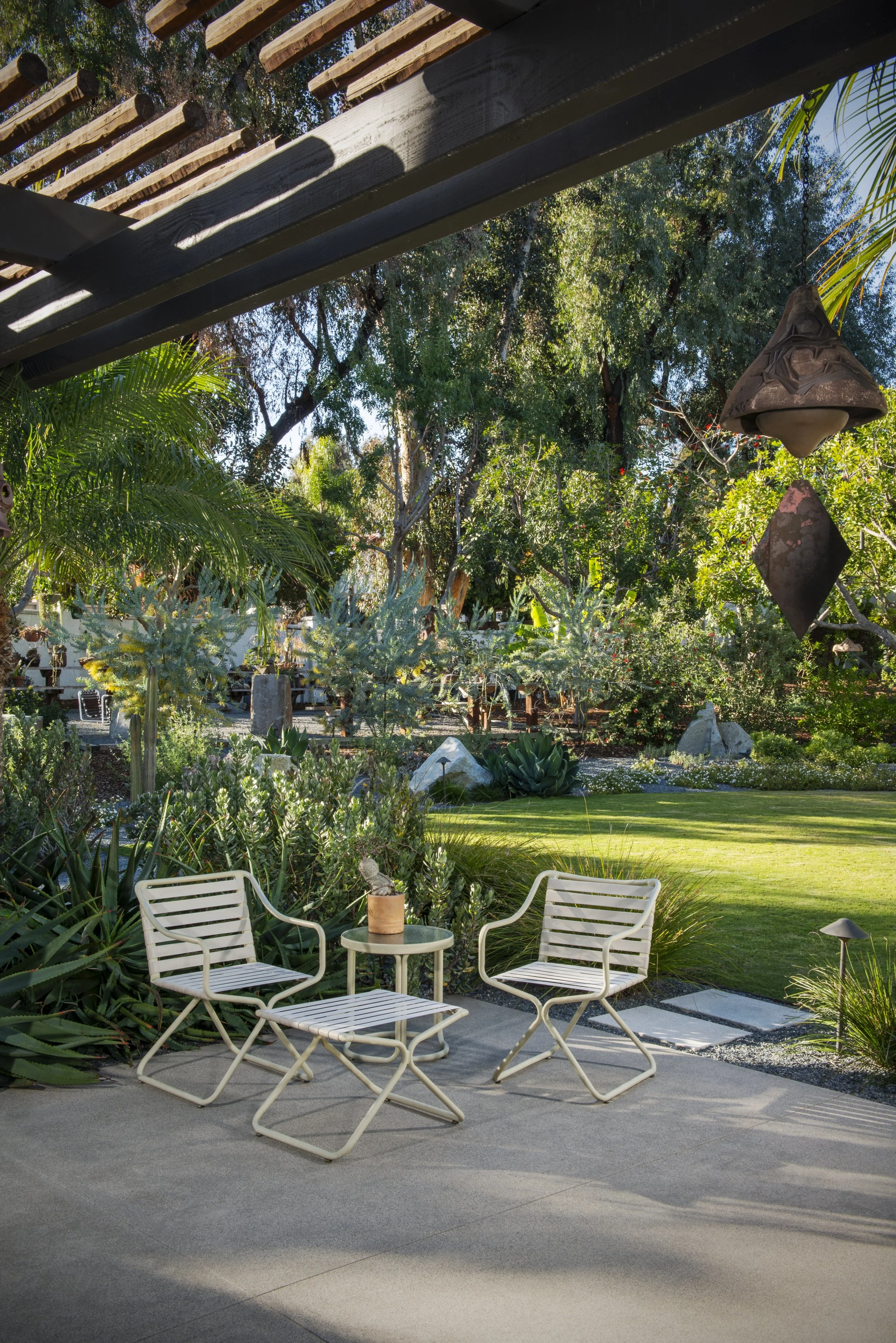 DCP_Outdoor Furniture Book_Belyea Collection_Kailua set.jpg