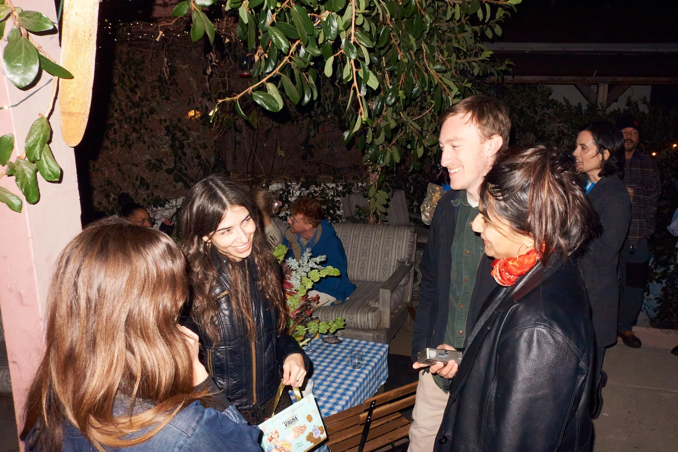 Rom_241116_BookLaunch_0039.jpg