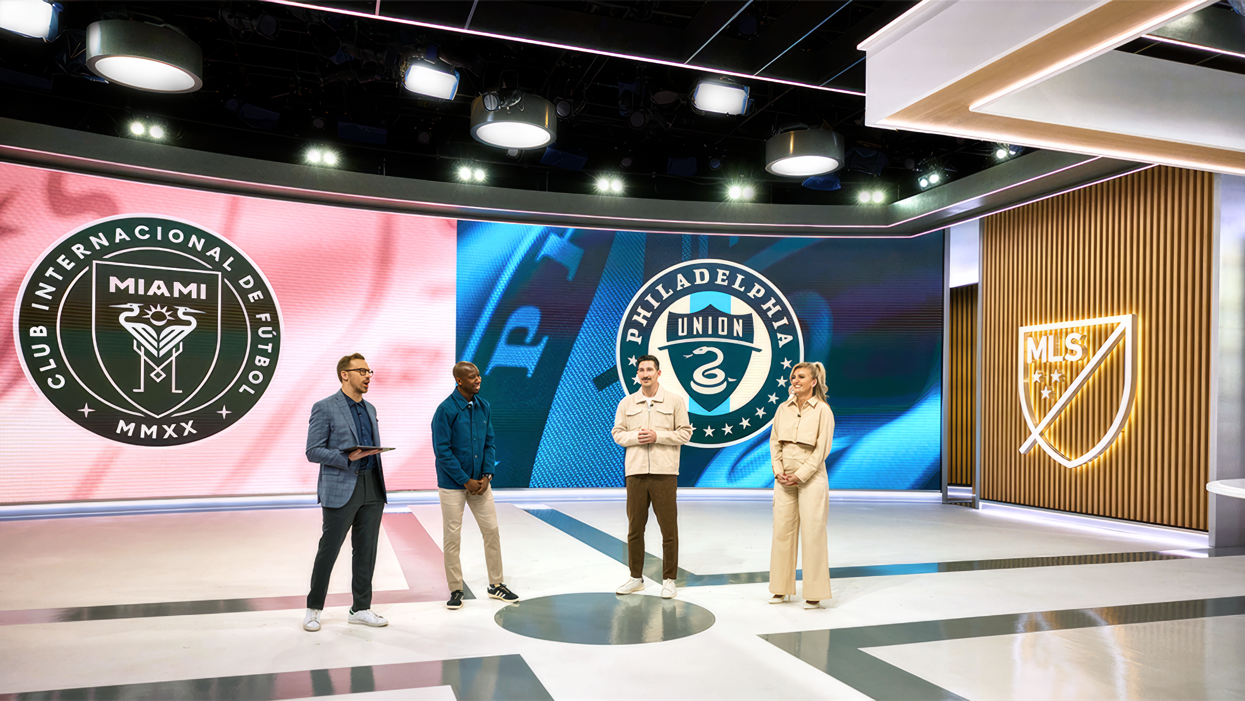 POST 1 CAROUSEL 2_2500w-2.png