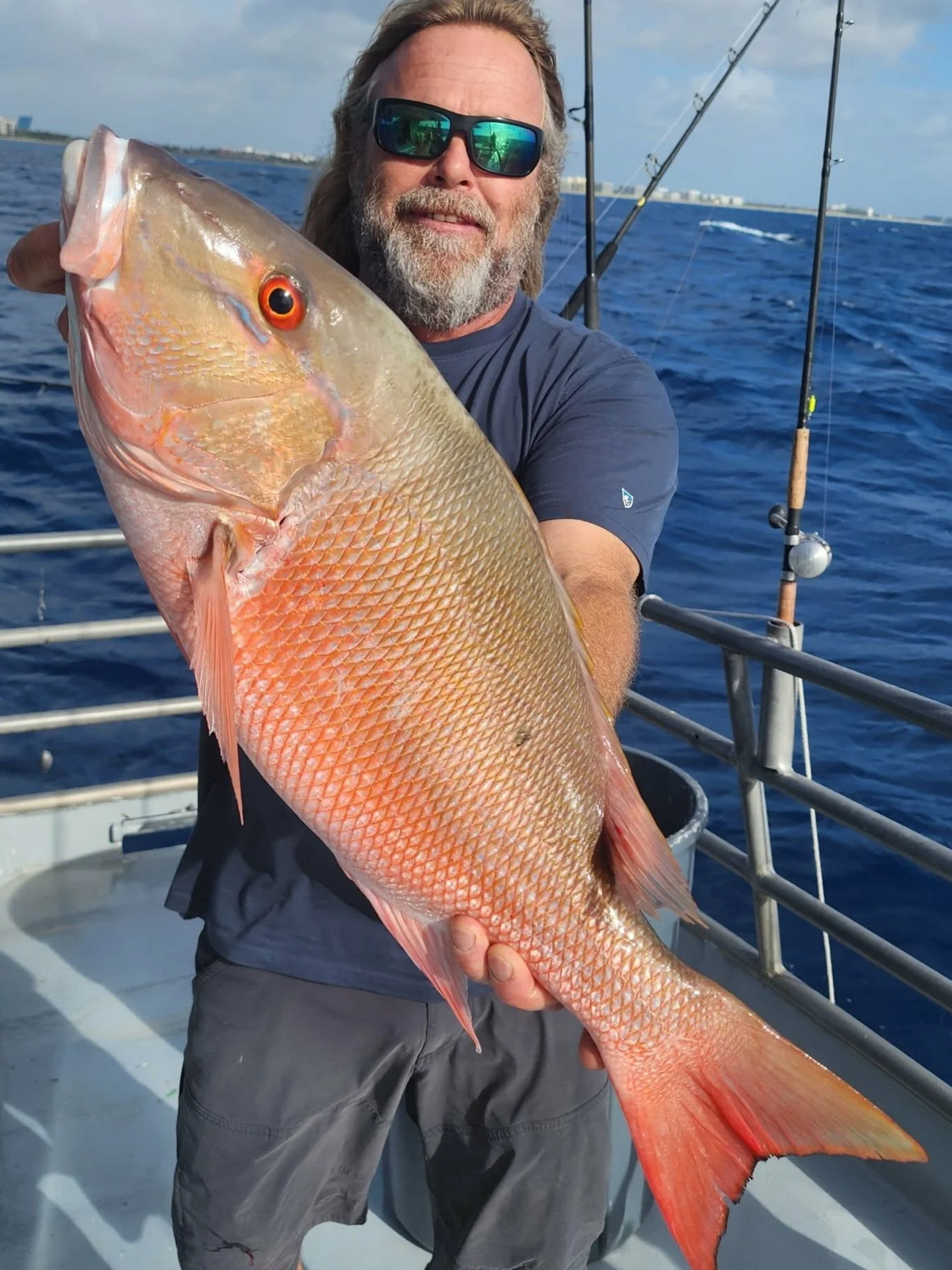 Saturday, April 4, 2026 8am-12noon #seamistiii #fishing #florida #snapper #fish