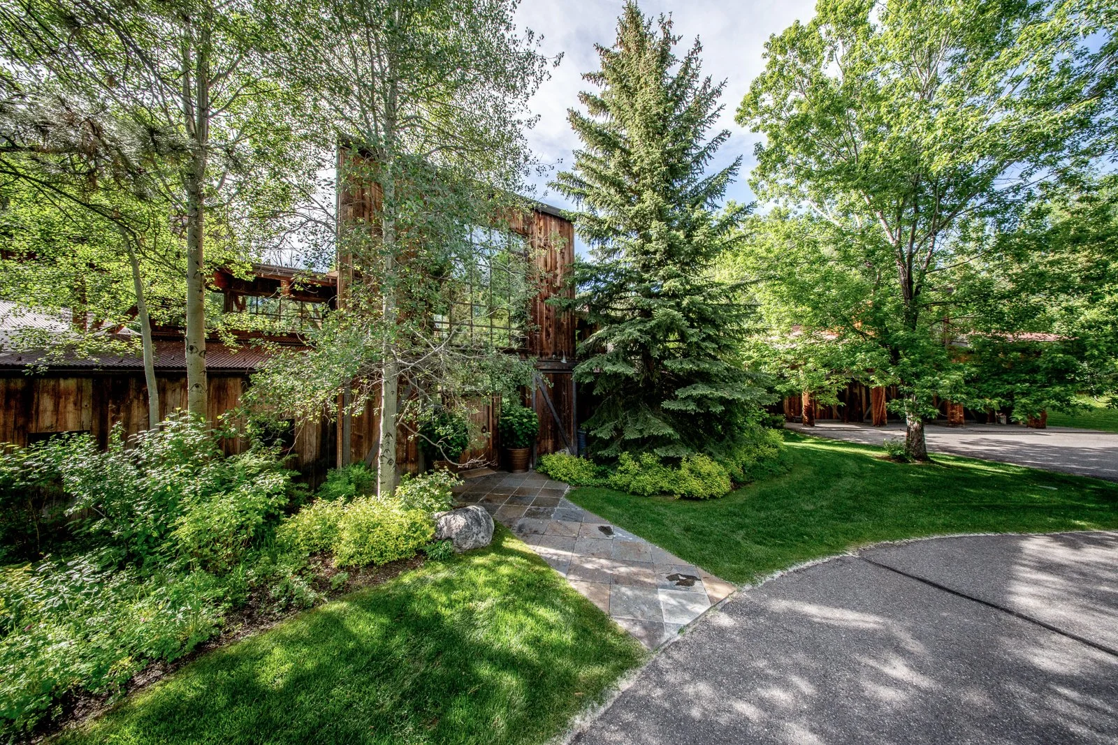 Hideaway Lane Residence - 33