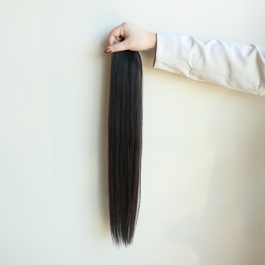 Shades-of-Honey_%231B+Shade+-+20%2522+Hair+Extension.jpg