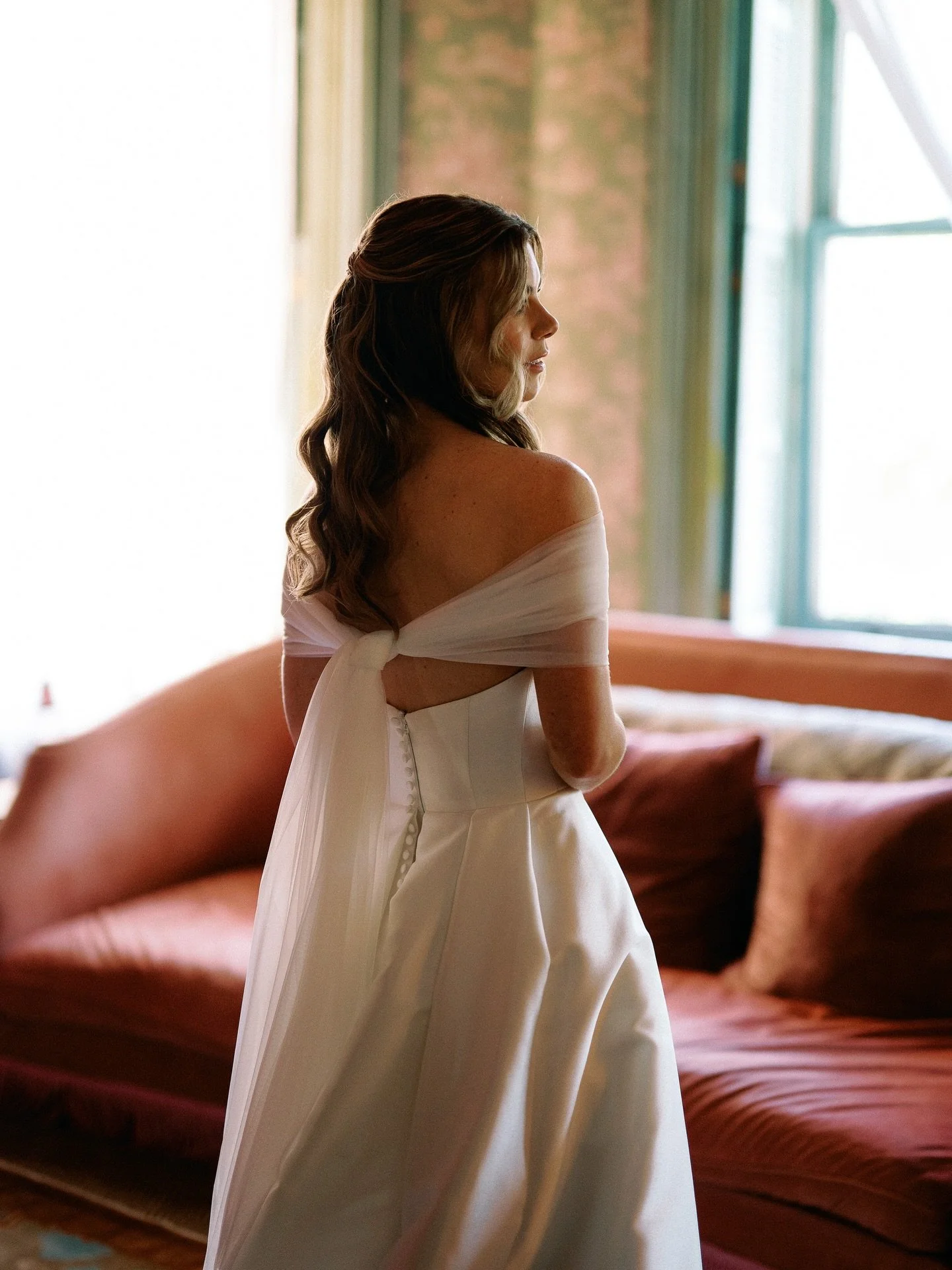 Honored to be part of her morning.🤍

Hair and makeup: @mckenziedruryhmua 
Photo: @mikelirettephoto 
Planner: @spanishoakevents 
Ceremony &amp; Reception Venue: @thecolumnshotel 
Floral: @blooms.botanica 
Rentals: @truevaluerentals
Ceremony Music: @c