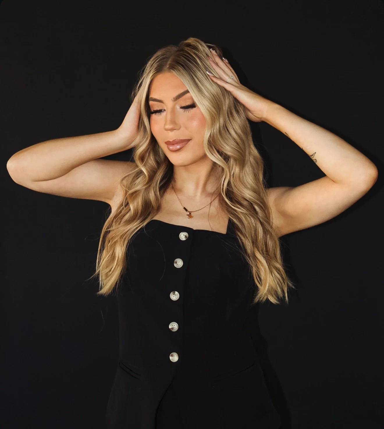 Photo by The Maddii Edit