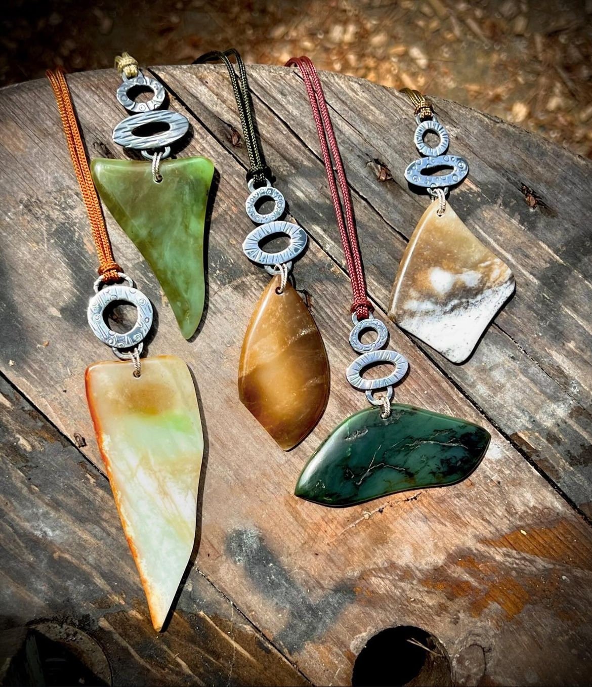 https://i.etsystatic.com/26136580/r/il/5e86b5/6147051517/il_fullxfull.6147051517_qpk9.jpg