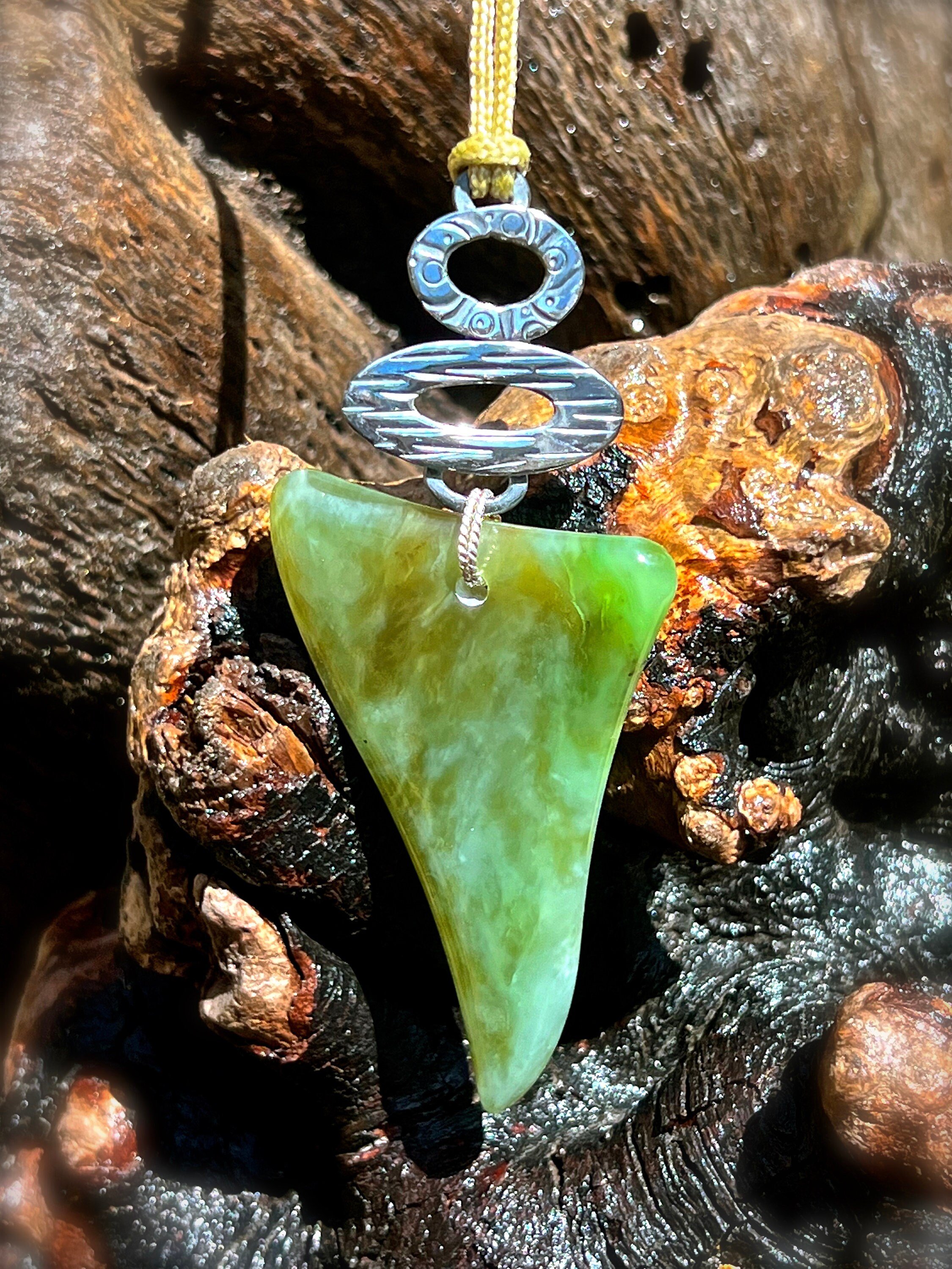 https://i.etsystatic.com/26136580/r/il/101d79/6147870817/il_fullxfull.6147870817_tkz7.jpg