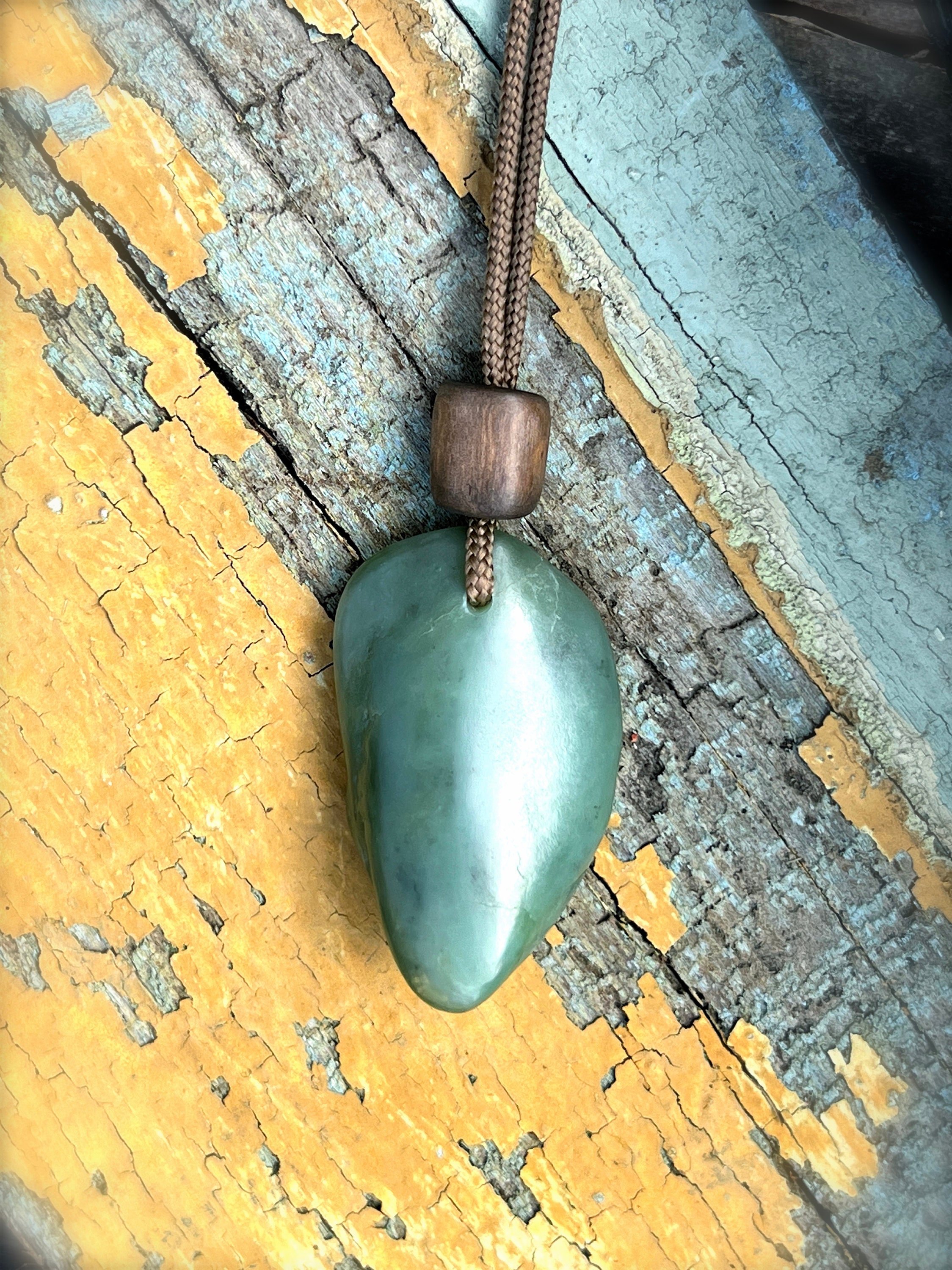 https://i.etsystatic.com/26136580/r/il/10fa65/6121995010/il_fullxfull.6121995010_ar1r.jpg
