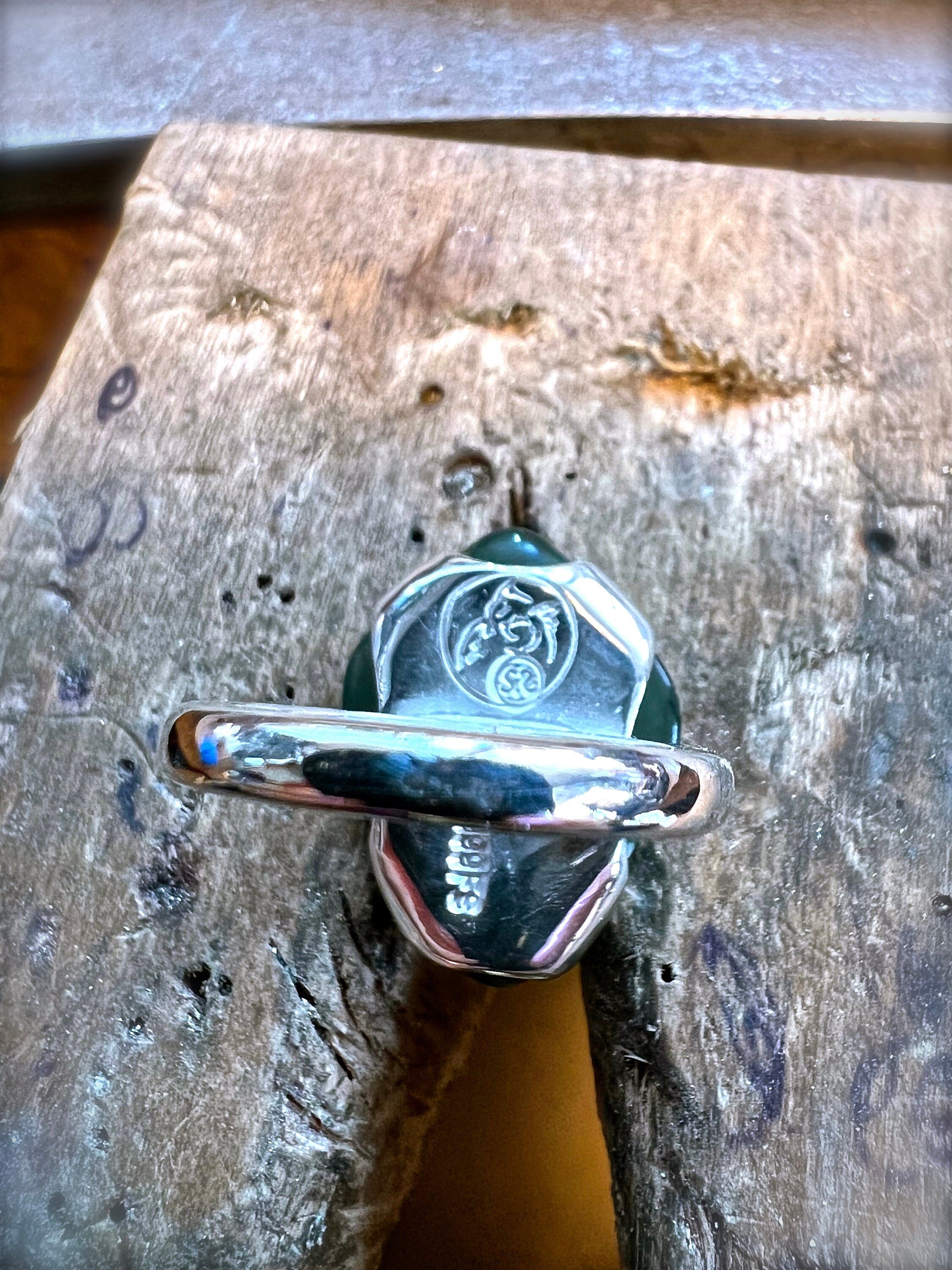 https://i.etsystatic.com/26136580/r/il/67e567/5084204861/il_fullxfull.5084204861_qaff.jpg