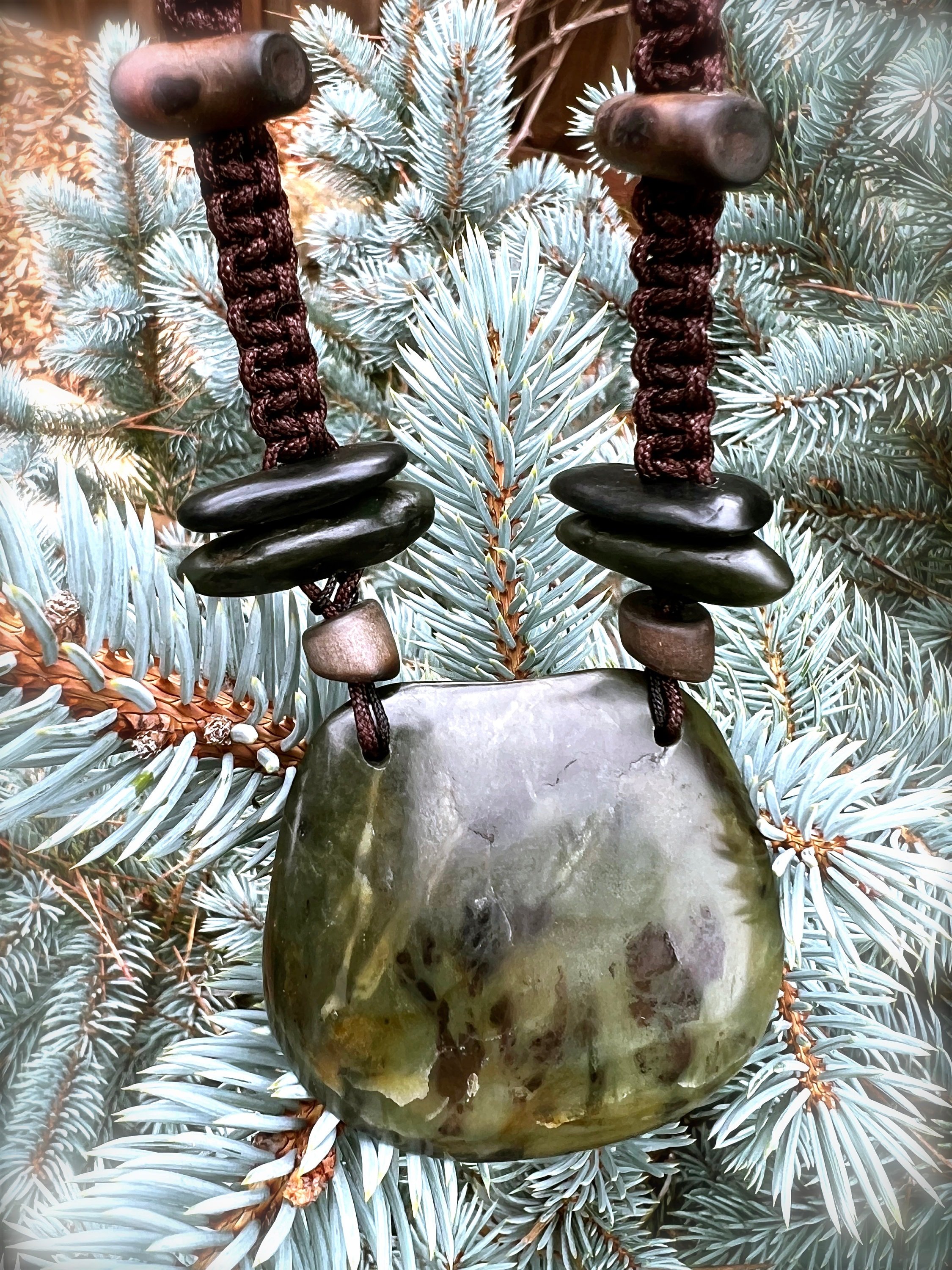 https://i.etsystatic.com/26136580/r/il/128473/5772853476/il_fullxfull.5772853476_kw74.jpg