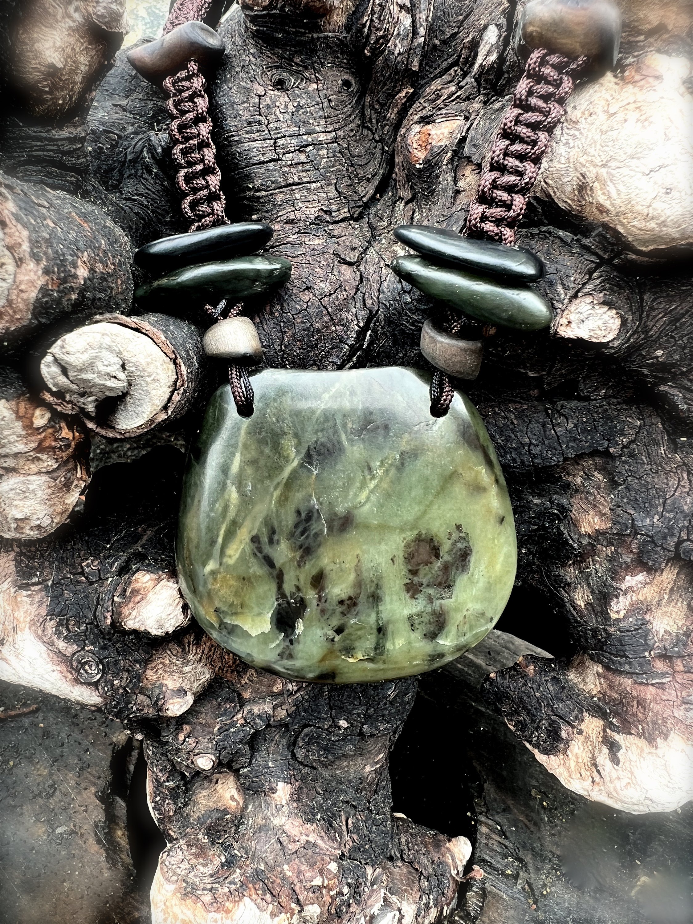 https://i.etsystatic.com/26136580/r/il/f63b42/5772853028/il_fullxfull.5772853028_28d3.jpg