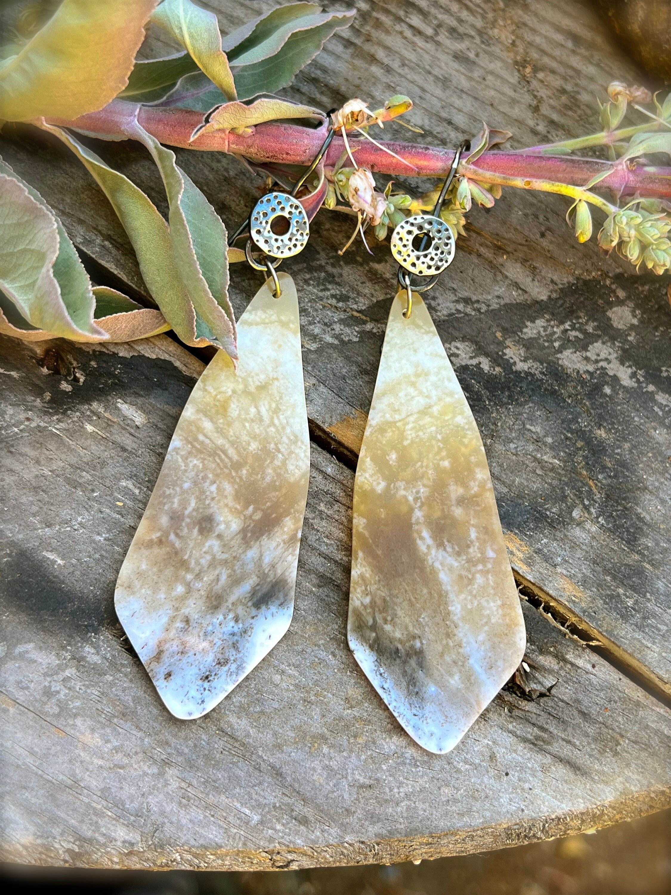 https://i.etsystatic.com/26136580/r/il/3e912b/6069015472/il_fullxfull.6069015472_5q2i.jpg