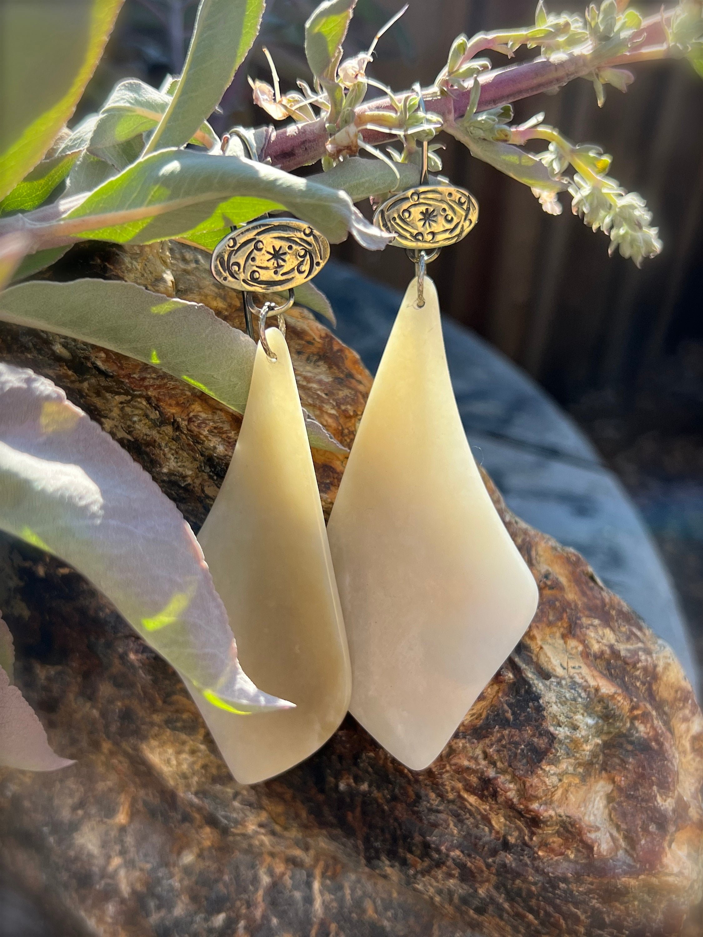 https://i.etsystatic.com/26136580/r/il/8ce701/6068931616/il_fullxfull.6068931616_r677.jpg