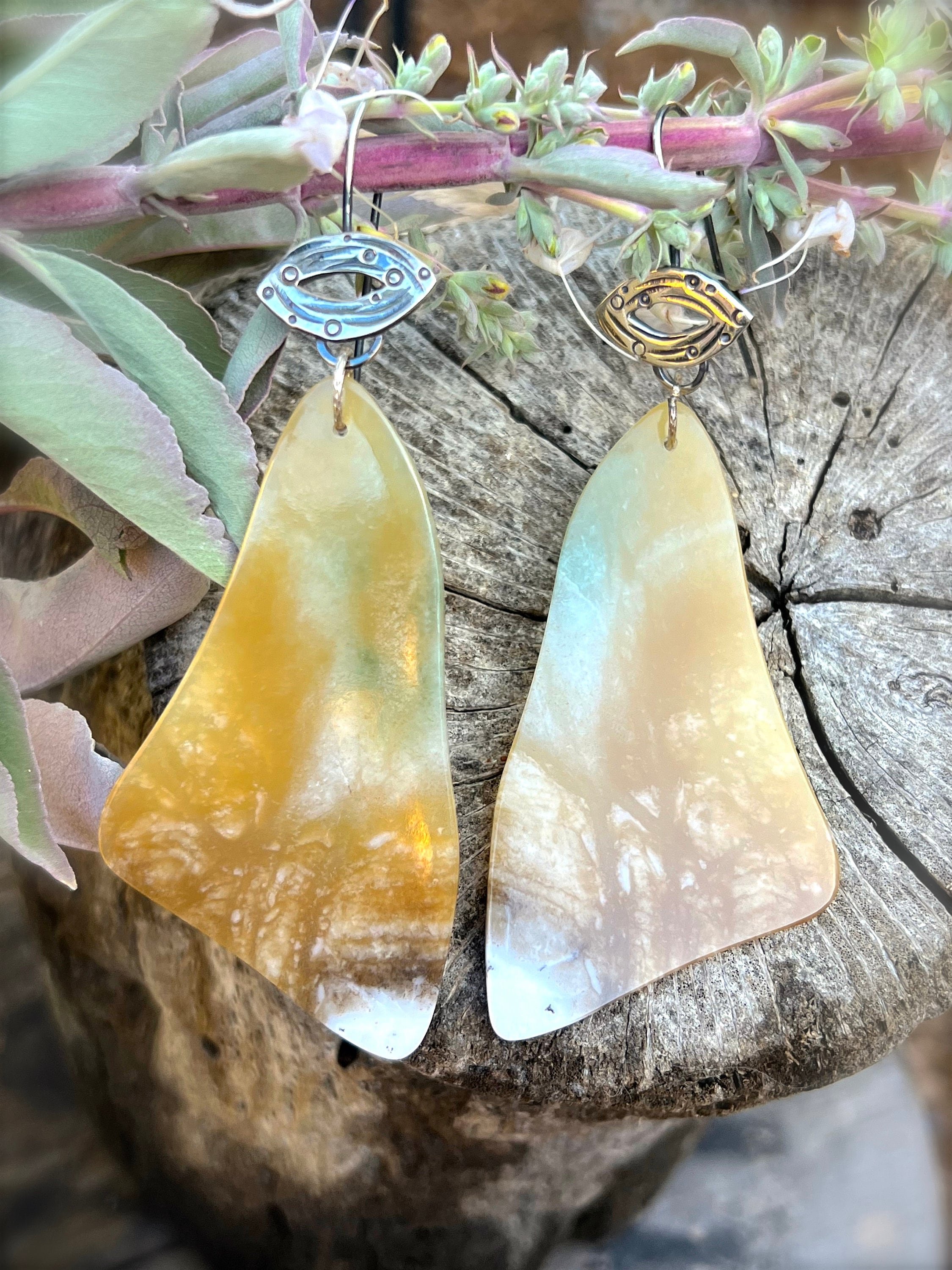 https://i.etsystatic.com/26136580/r/il/f4d423/6068904936/il_fullxfull.6068904936_eyl2.jpg