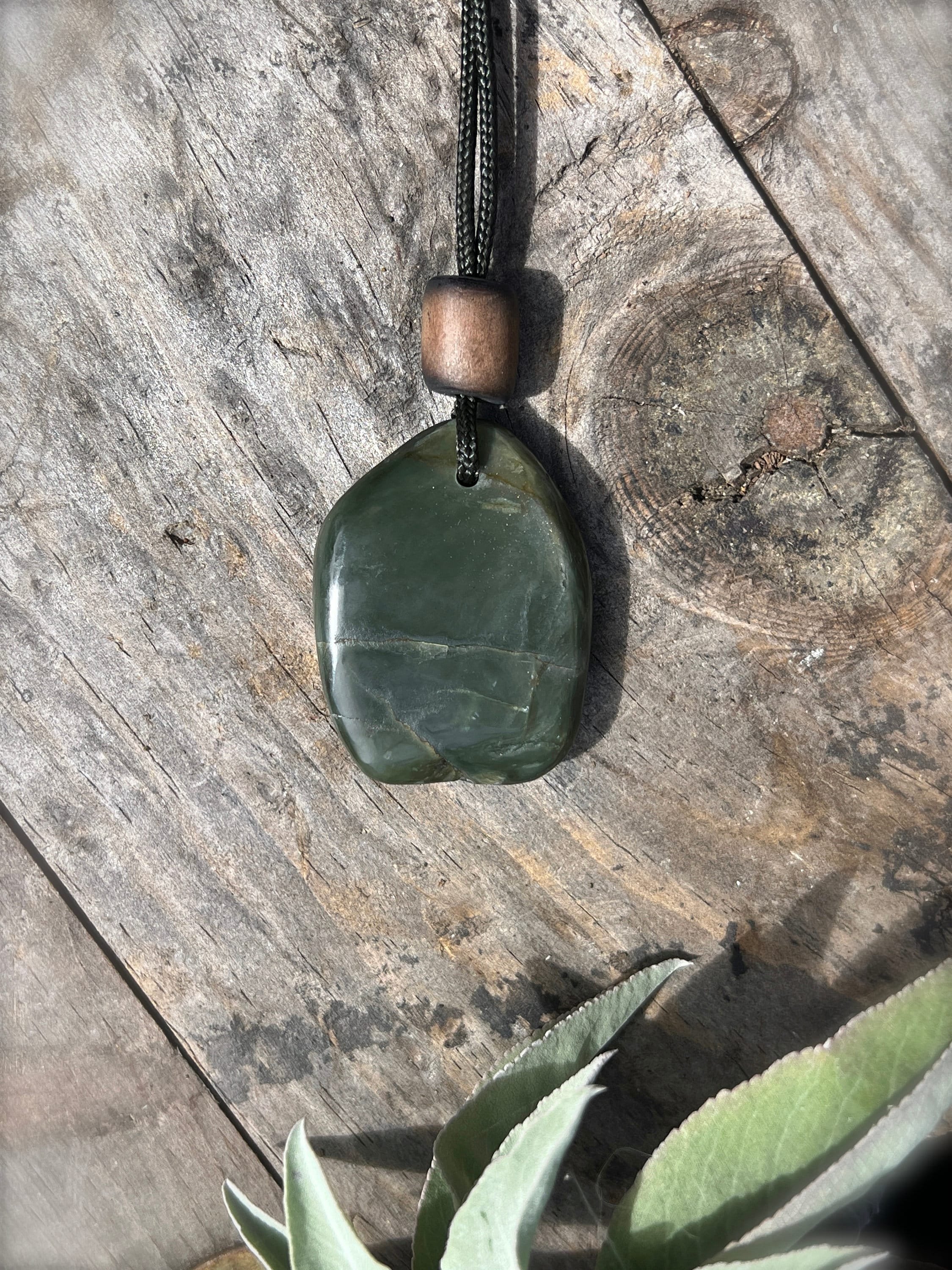 https://i.etsystatic.com/26136580/r/il/99a9bf/6128404318/il_fullxfull.6128404318_n3ey.jpg