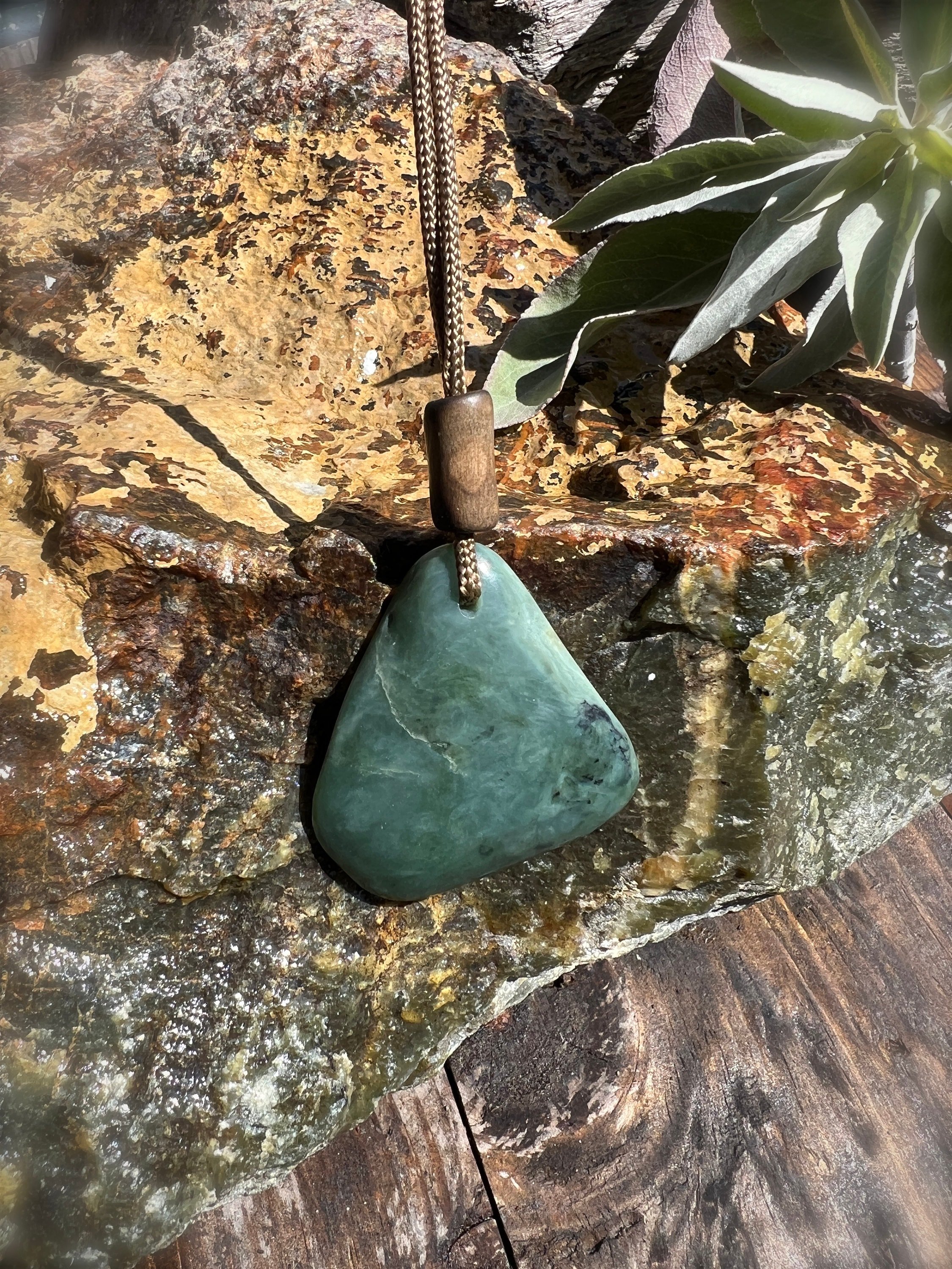 https://i.etsystatic.com/26136580/r/il/6b9c11/6176379921/il_fullxfull.6176379921_iky8.jpg