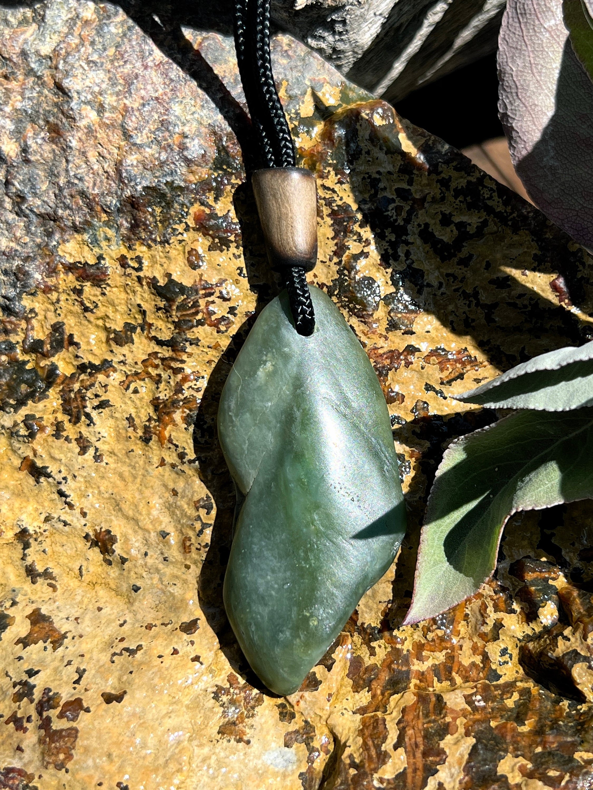 https://i.etsystatic.com/26136580/r/il/6f7003/6128253570/il_fullxfull.6128253570_ig2i.jpg