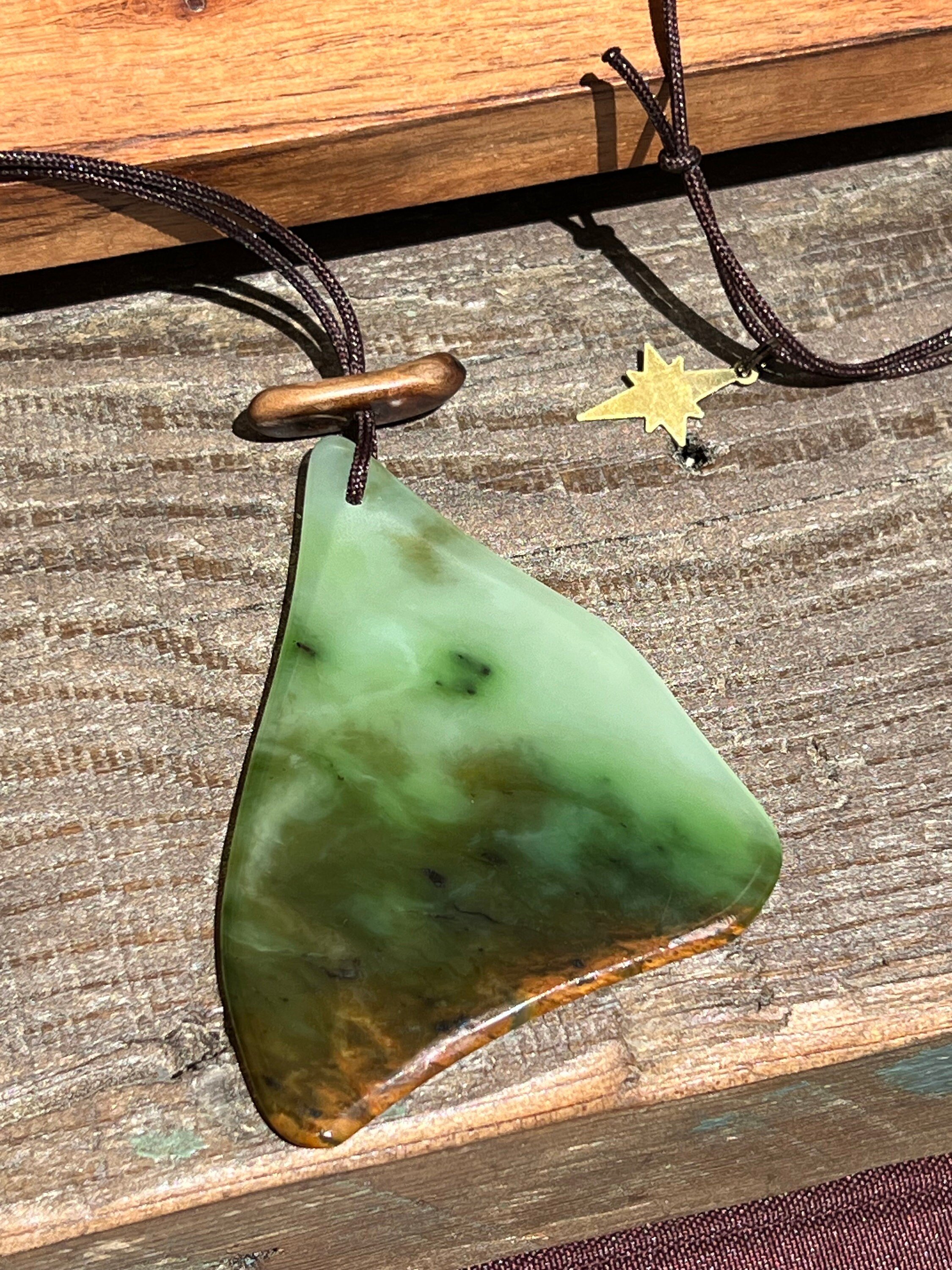 https://i.etsystatic.com/26136580/r/il/933021/6048655710/il_fullxfull.6048655710_3uqp.jpg