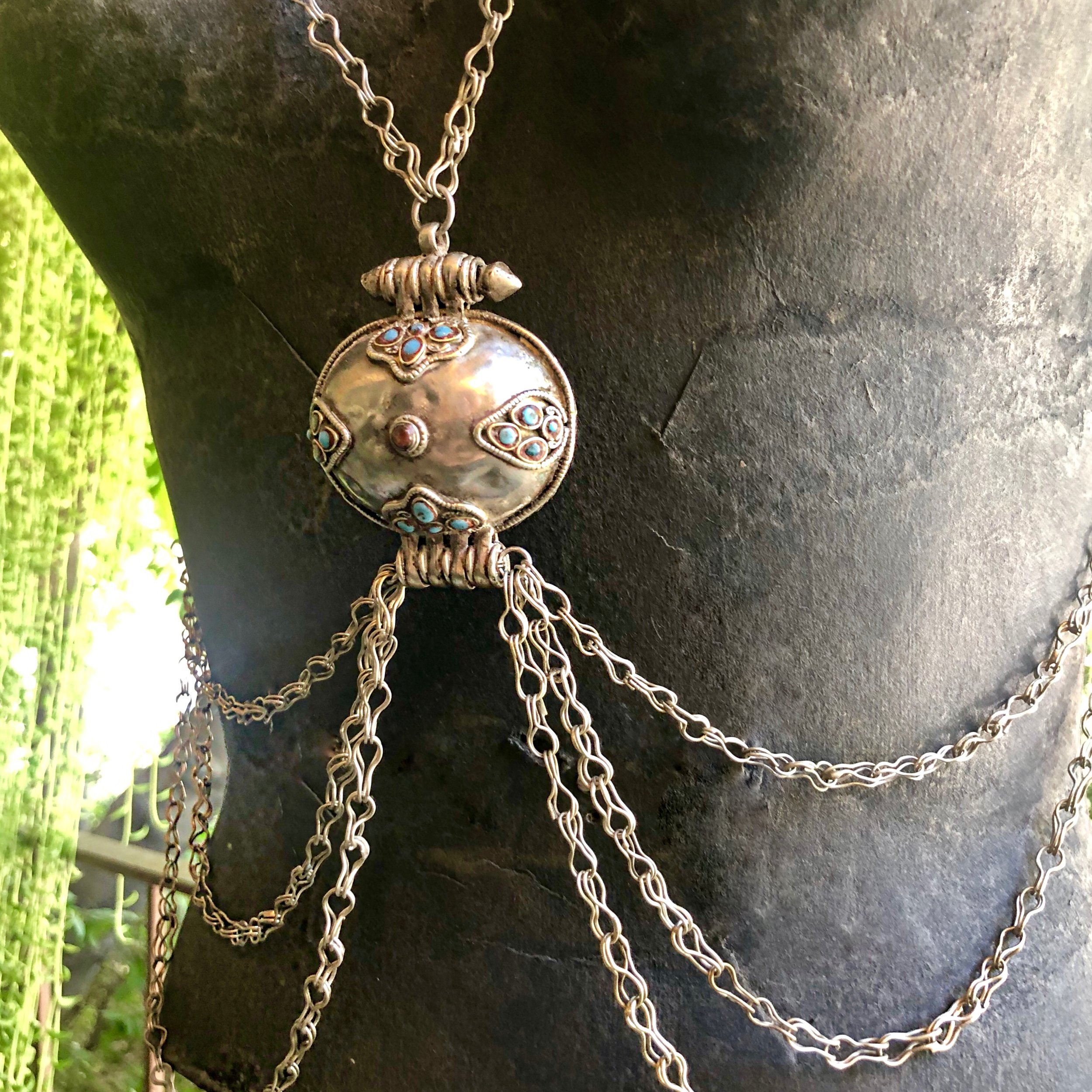 Gabrielina Body Chain 03.jpg