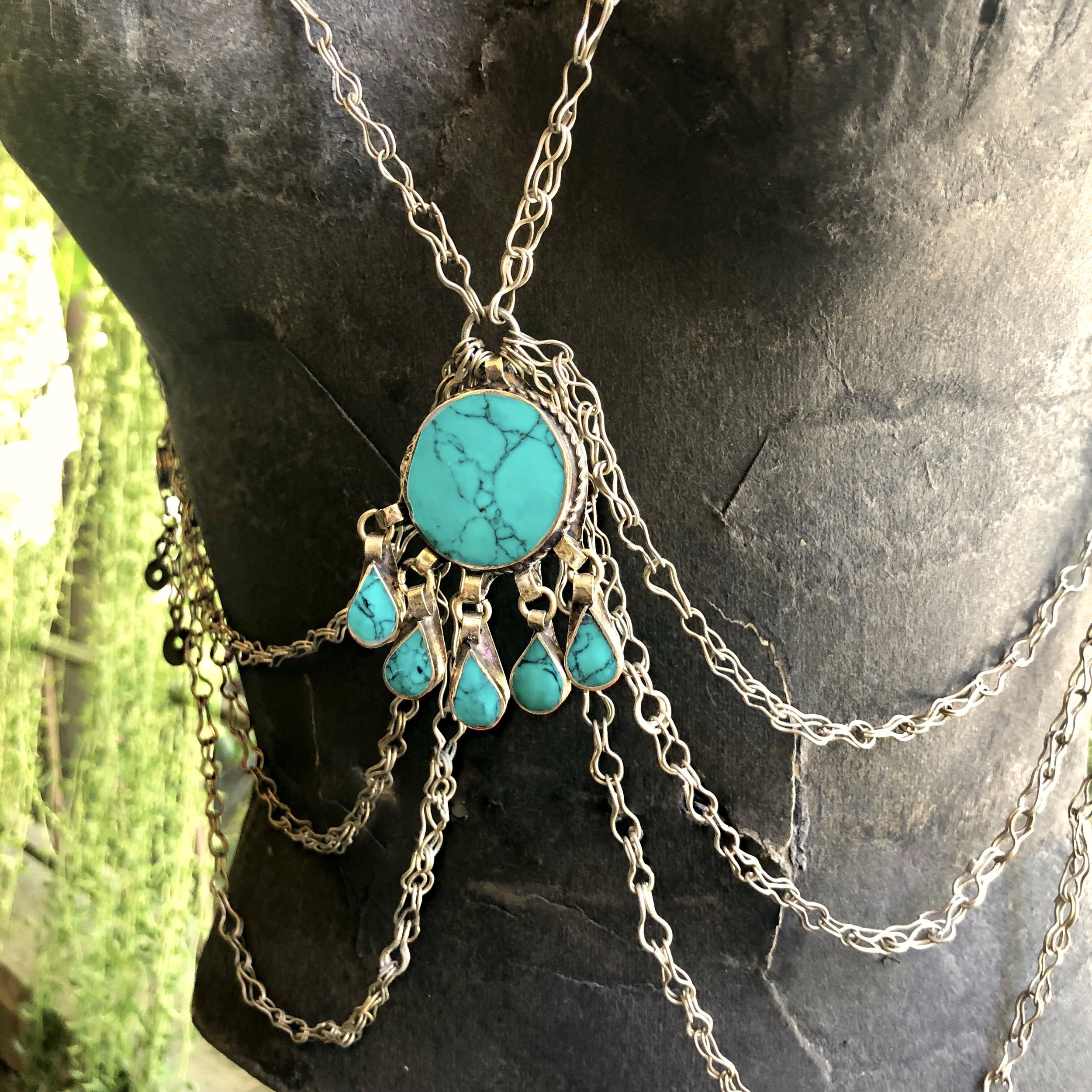 Esmerelda Body Chain 04.jpg