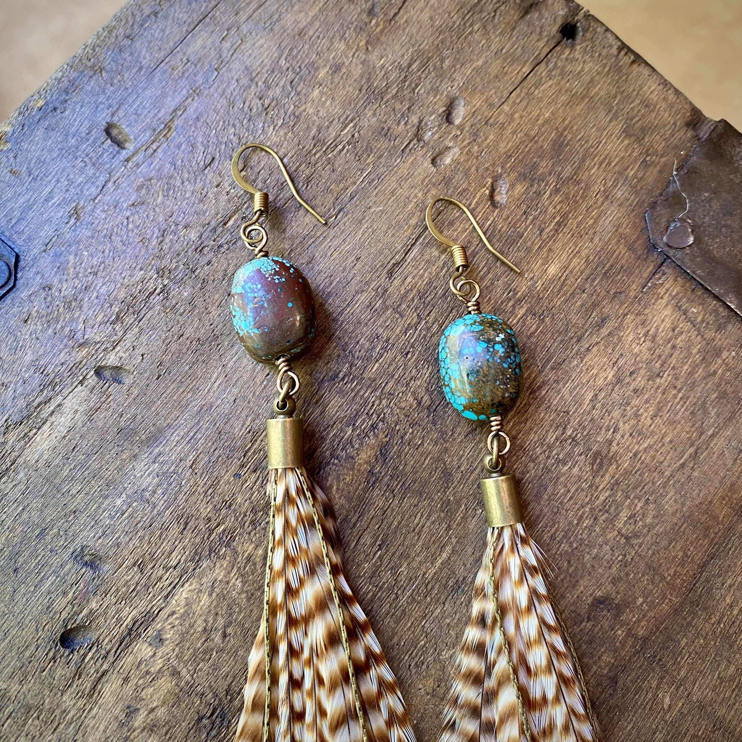 turquoise-feather-earrings-ginger-grizzly-03.jpg