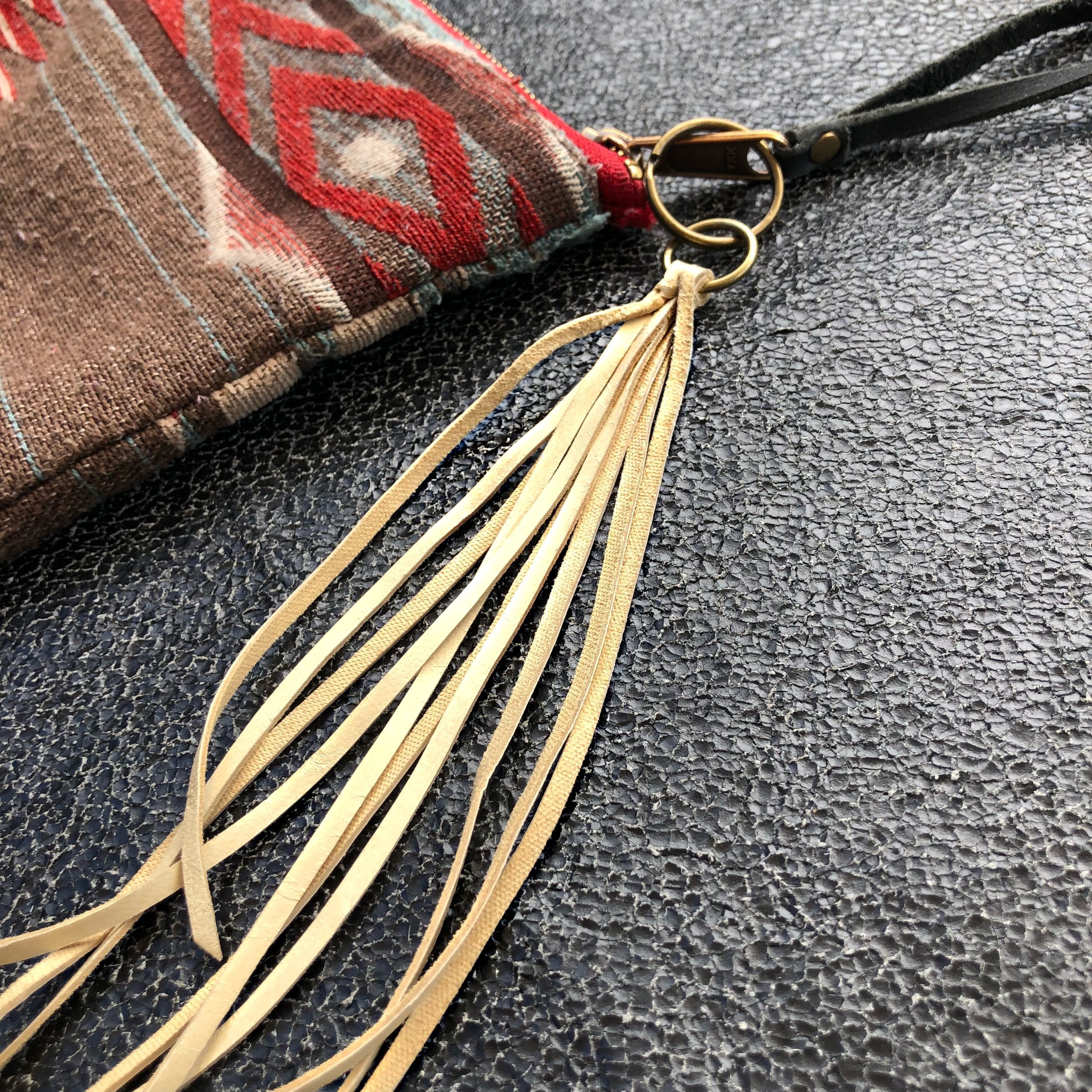 Leather Tassel Key Ring - Cream 05.jpg