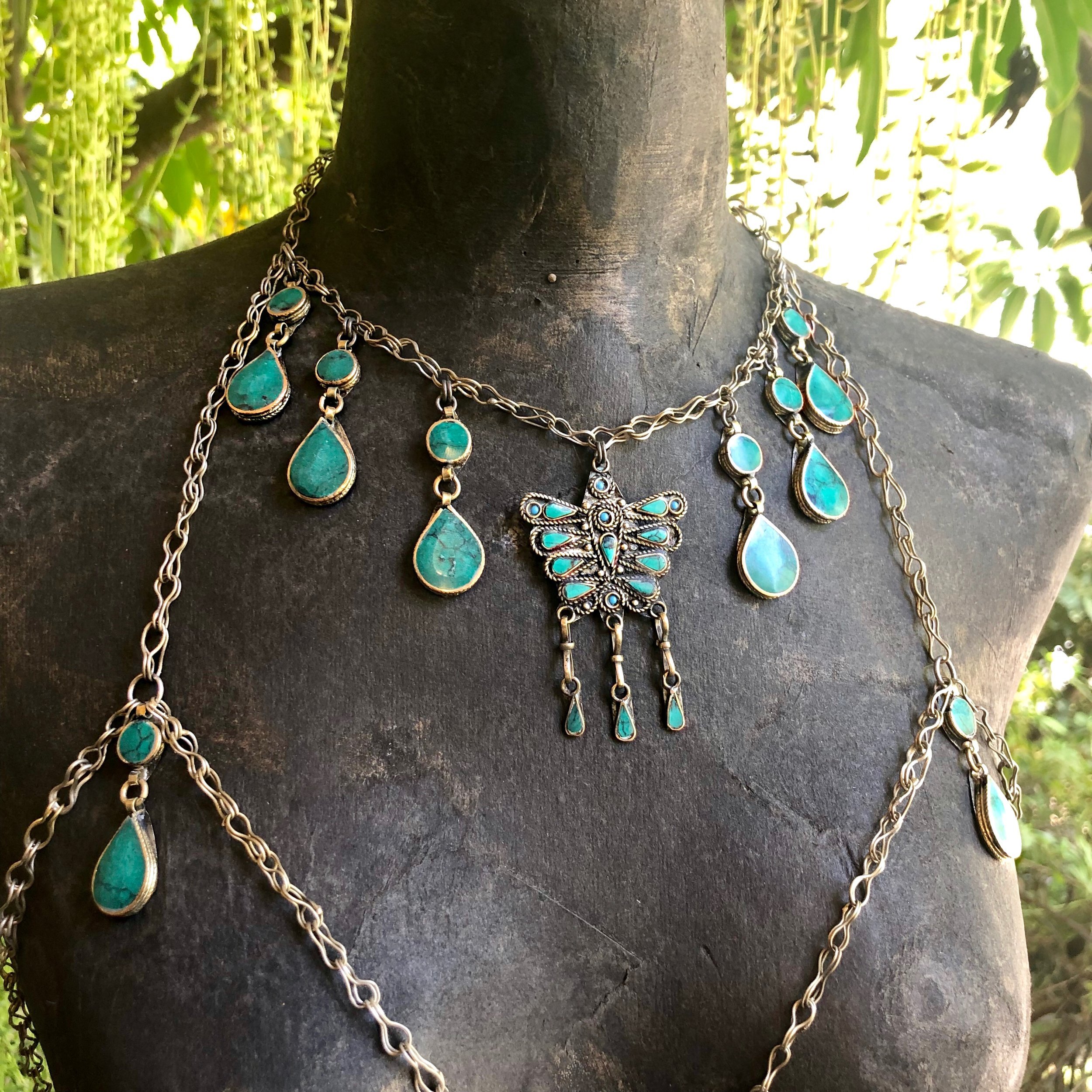 Esmerelda Body Chain 02.jpg