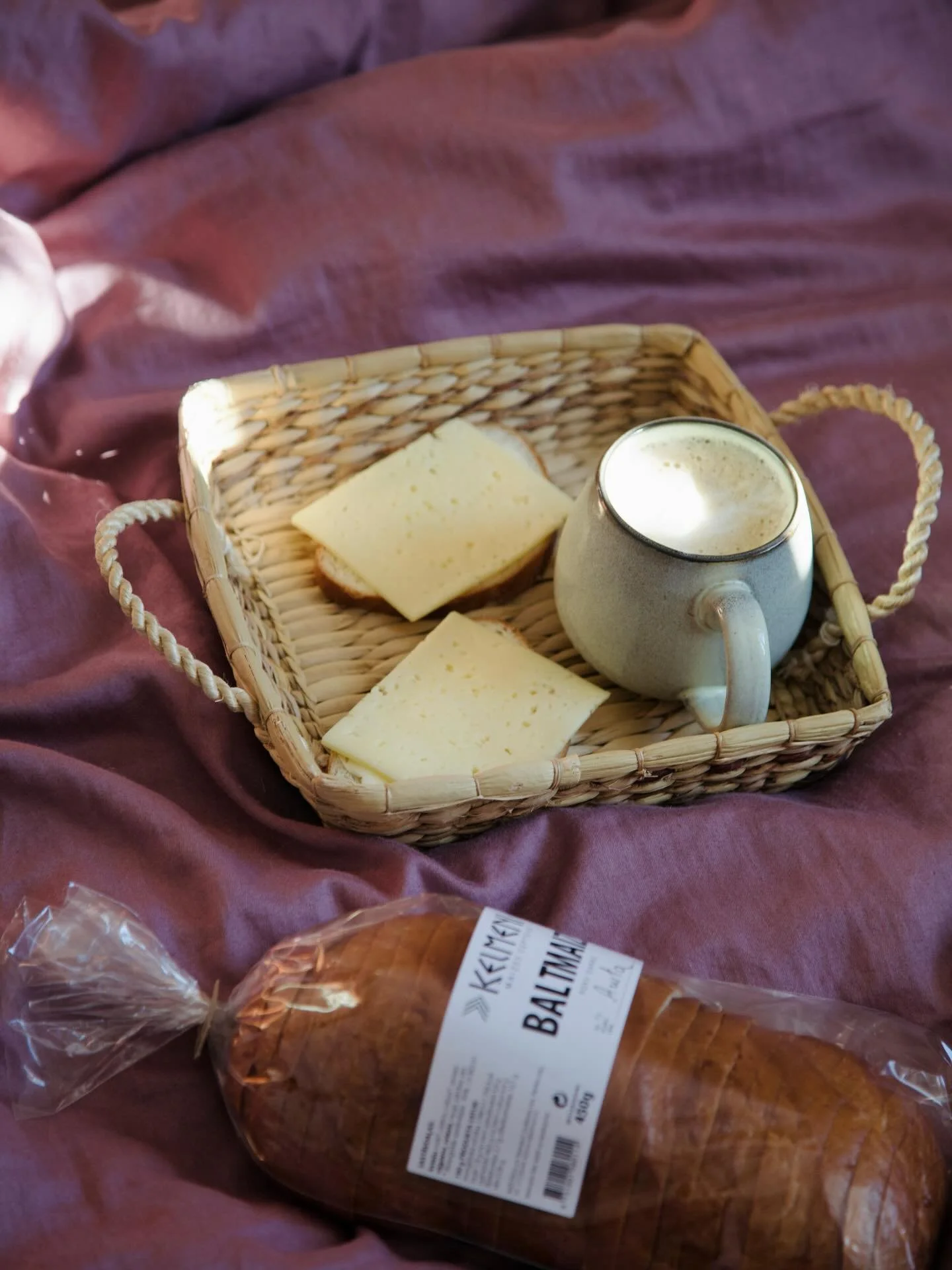 Sestdienas rīts bez modinātāja. Vēlās brokastis gultā. Nesteidzīga, aromātiska kafija. Klasiskas siermaizes ar baltmaizi, kas pieejama @rimi.latvija. Vēlāk pārgājiens svaigā gaisā un neskaitāmi daudz soļu.

Kā Tev &scaron;āds rīta scenārijs?

#ķelmēn