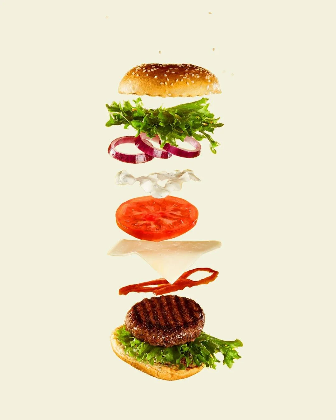 Footy finals feast = sorted! 🏉🍔 Whether you&rsquo;re hosting mates or keeping it low-key, homemade burgers are always a winner. Pick up juicy patties from Salmazz Meats, soft buns from Baker&rsquo;s Delight, and the freshest fillings from Bigfields