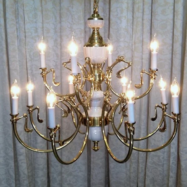 Royal Gold, White Base - 28” x 28”