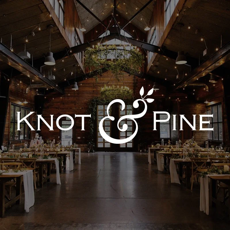 Knot & Pine