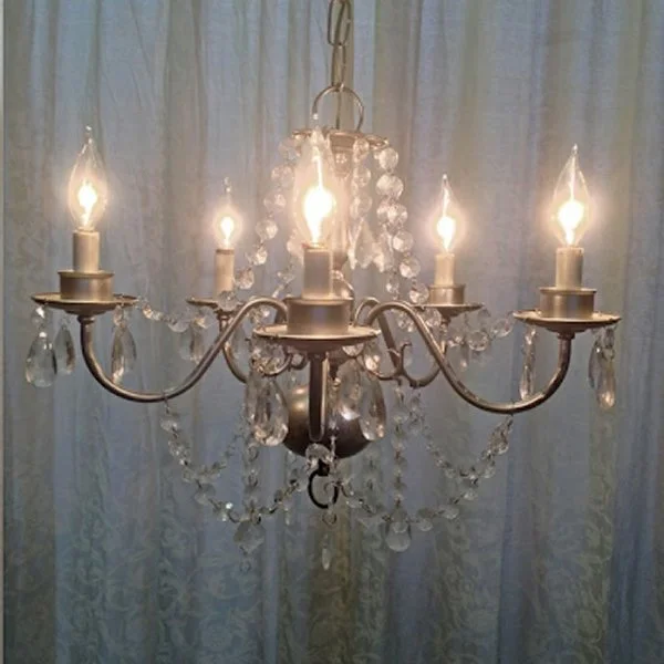 Foxy Chandelier - S -16” x 18”