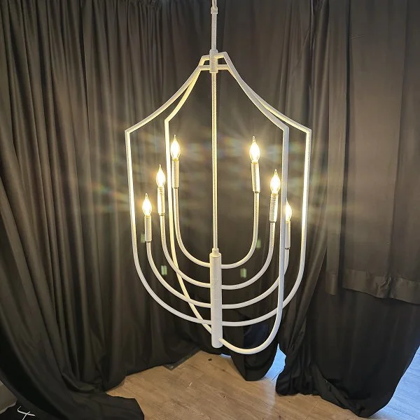 White Dradel - 47” x 27”