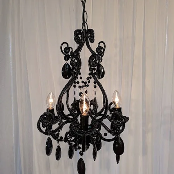 Obsidian Antique - 18” x 15”