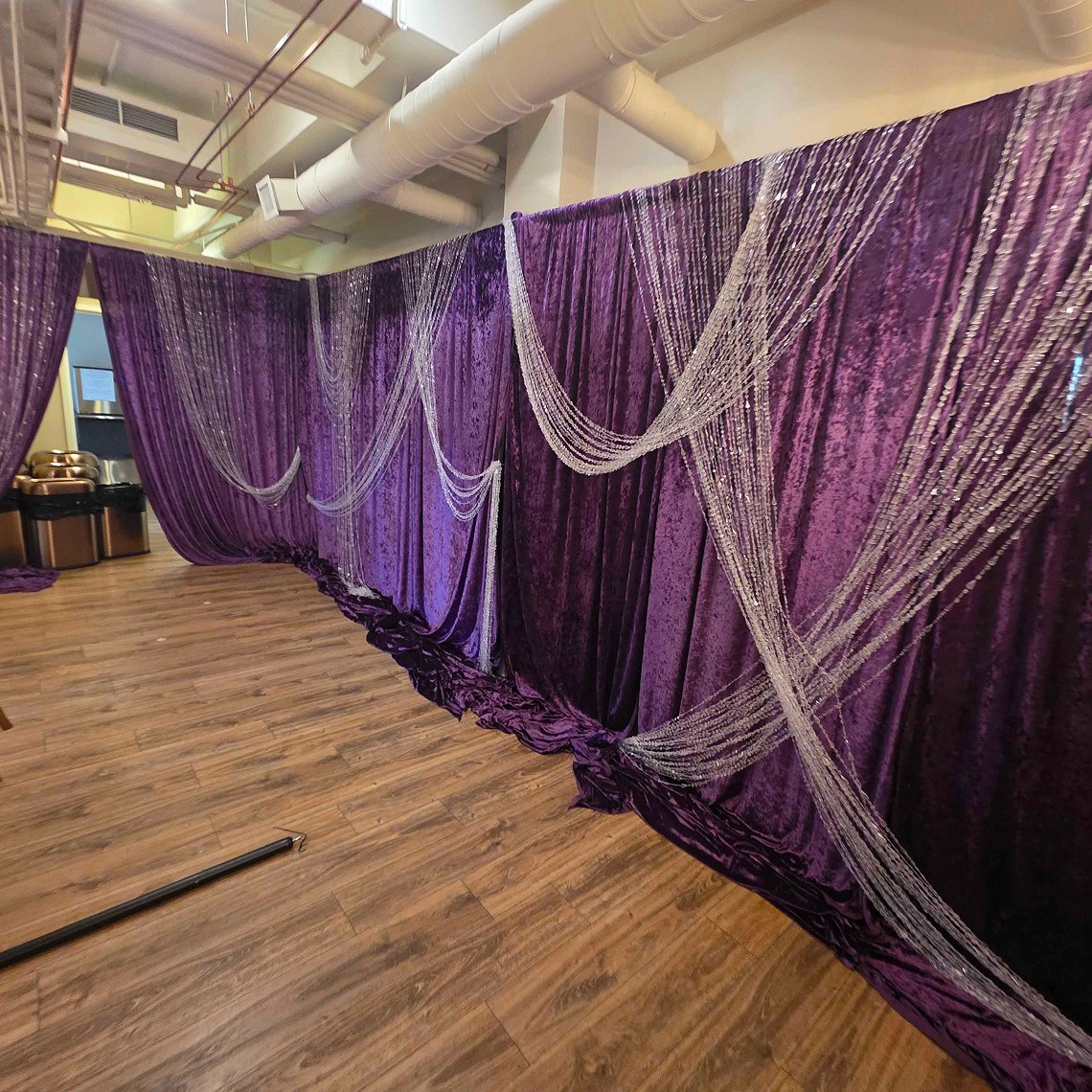 pipe-and-drape4.jpg