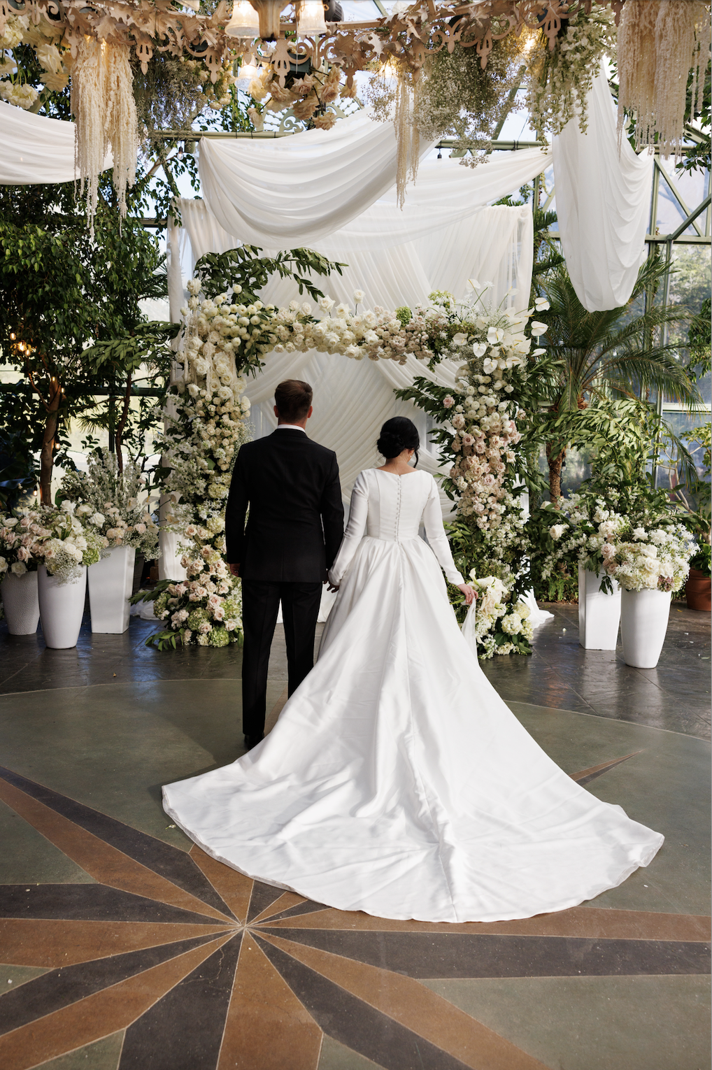 Fabric Backdrop - Photography by Brandon Burk