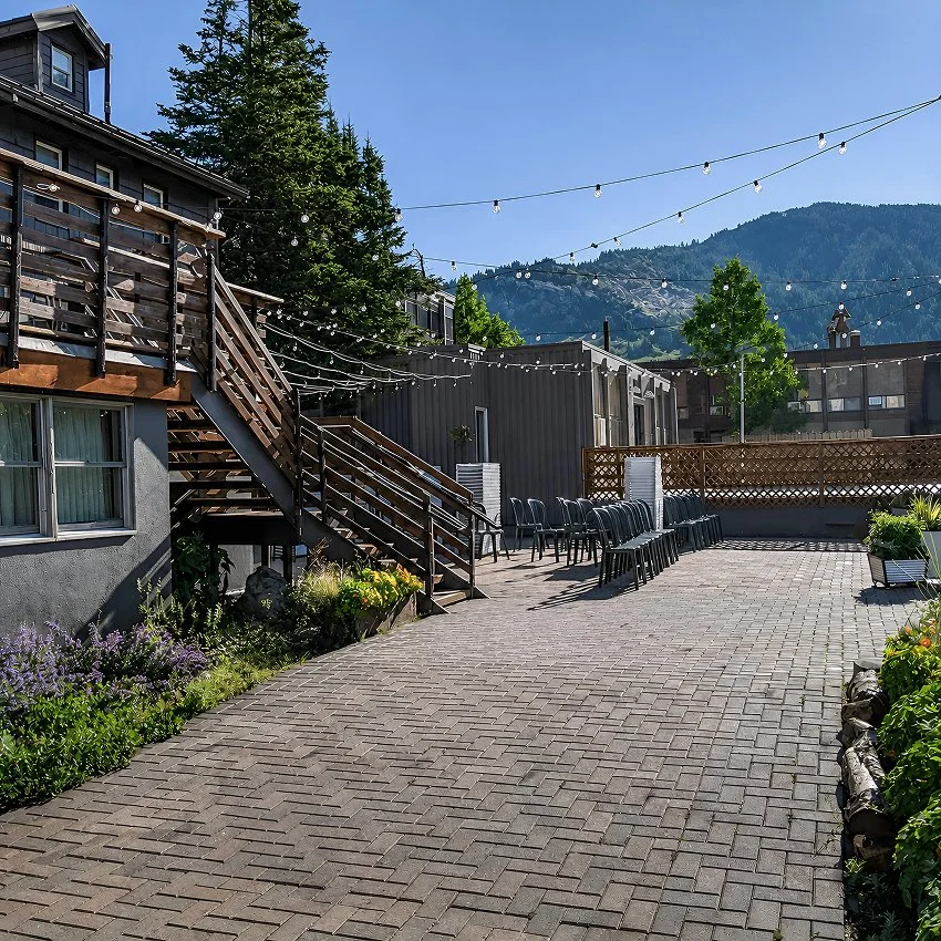 Alta-Lodge3.jpg