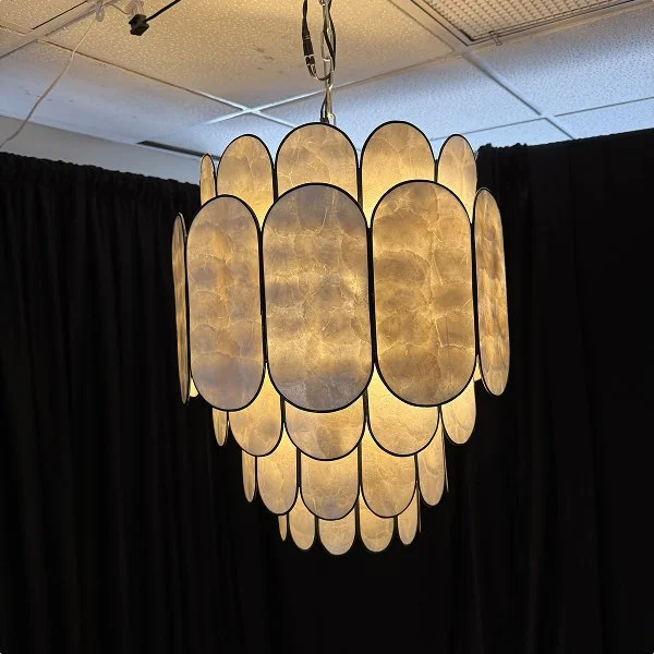 Pearl Dragon Scales - 17” x 19”