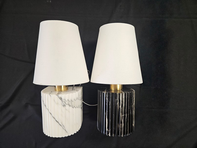 Size: 18" x 8"   Quantity: 1