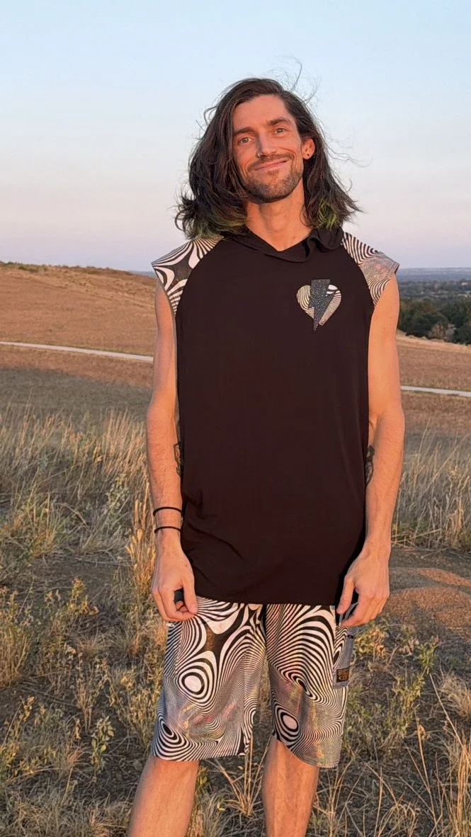 Hypno Holo Cap Sleeve Hooded Top