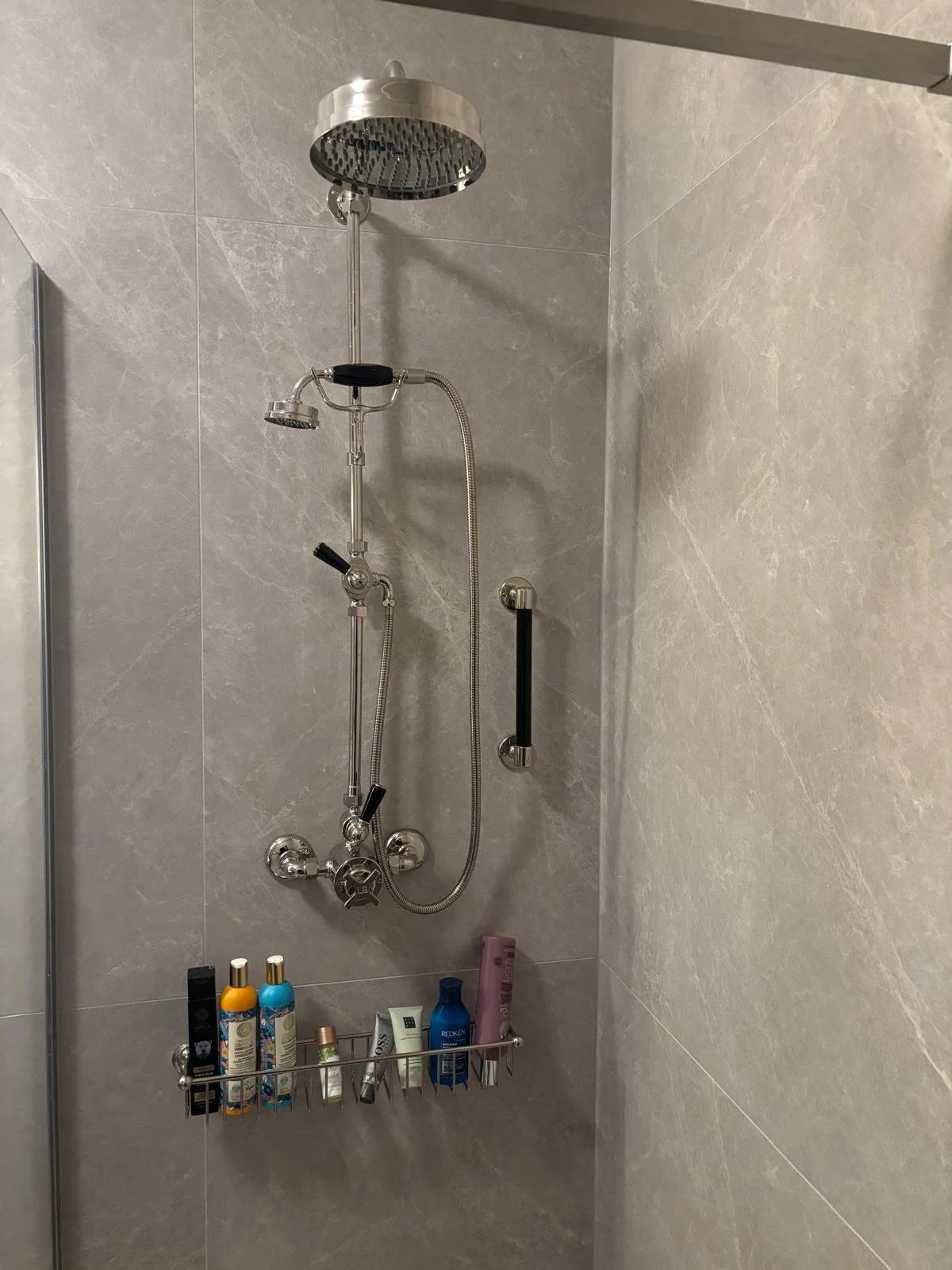 bathroom 3.jpeg