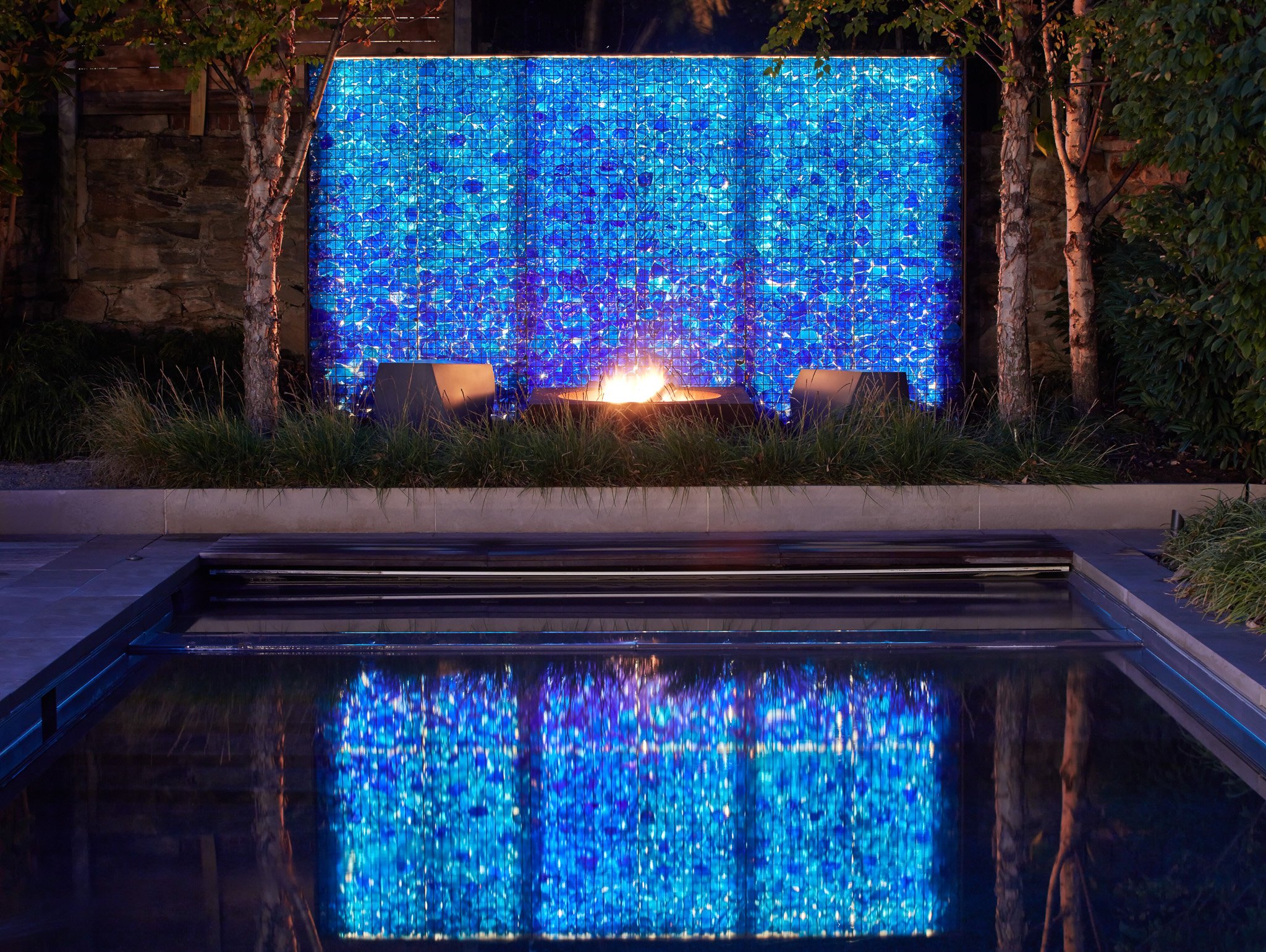 glass_wall_Night7622.jpg